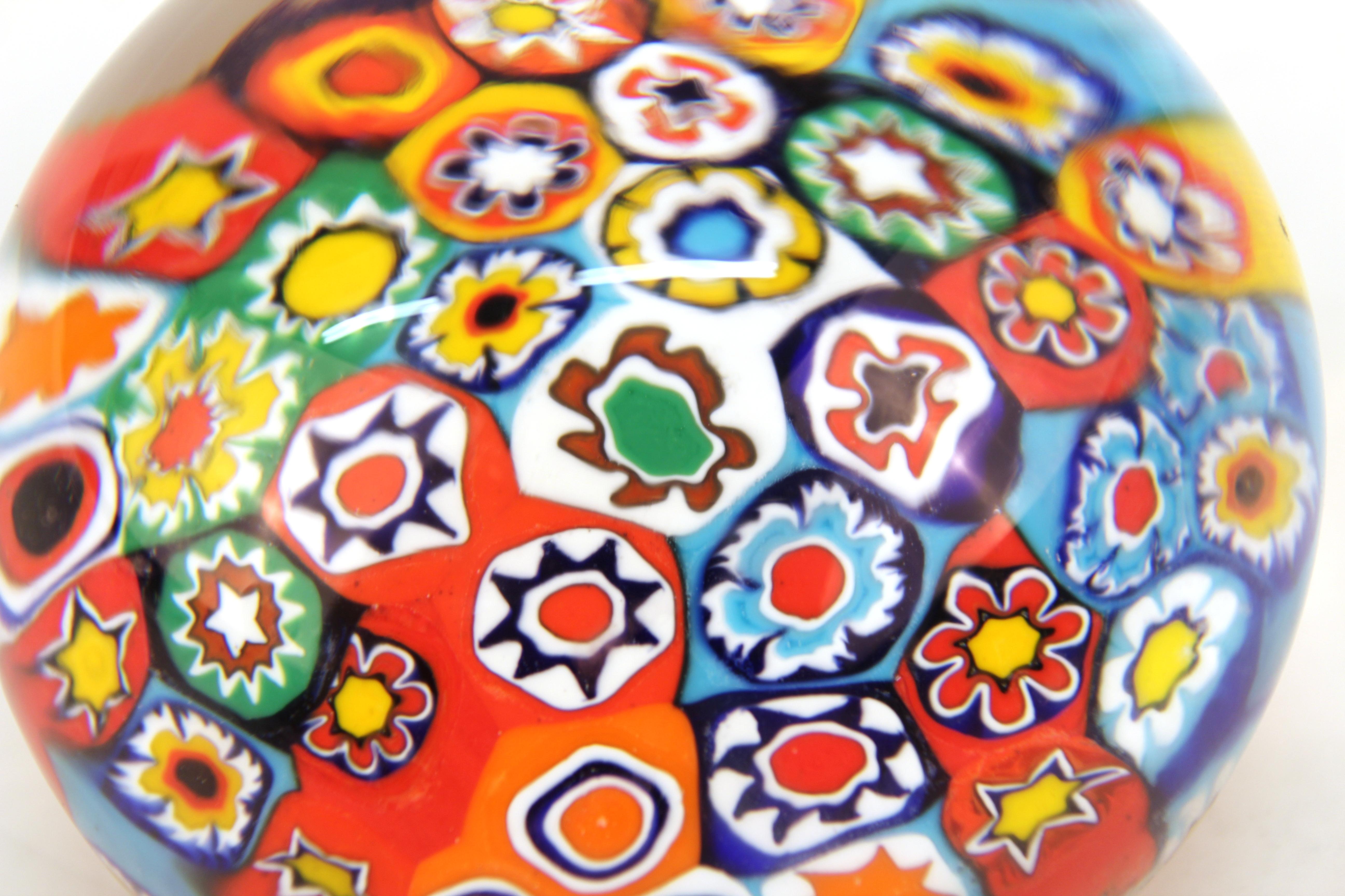 Italian Mid-Century Modern Murano Glass Millefiori Paperweight In Good Condition In New York, NY