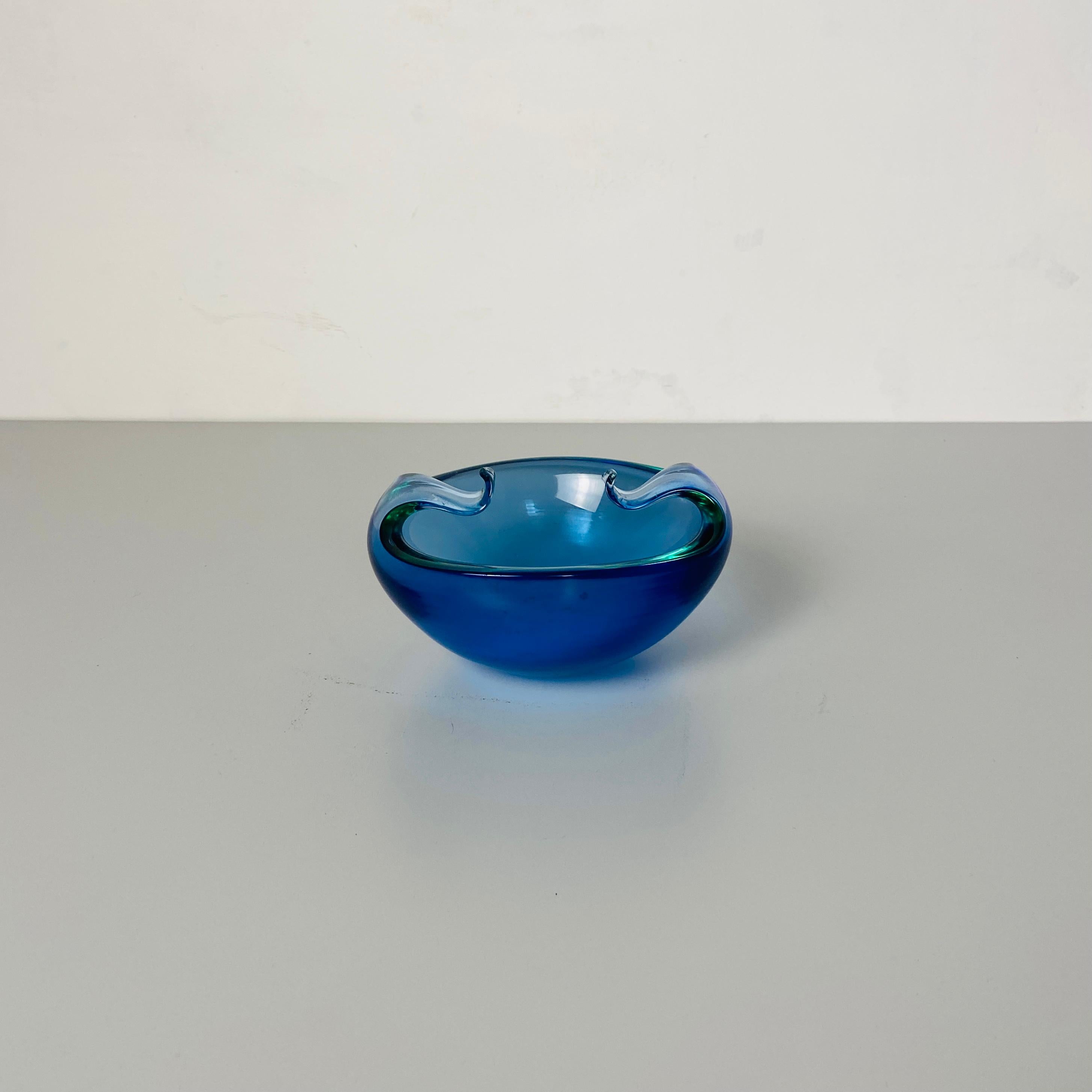 Late 20th Century Italian Mid-Century Modern Murano Glass Object Holder with Curled Arms, 1970s For Sale