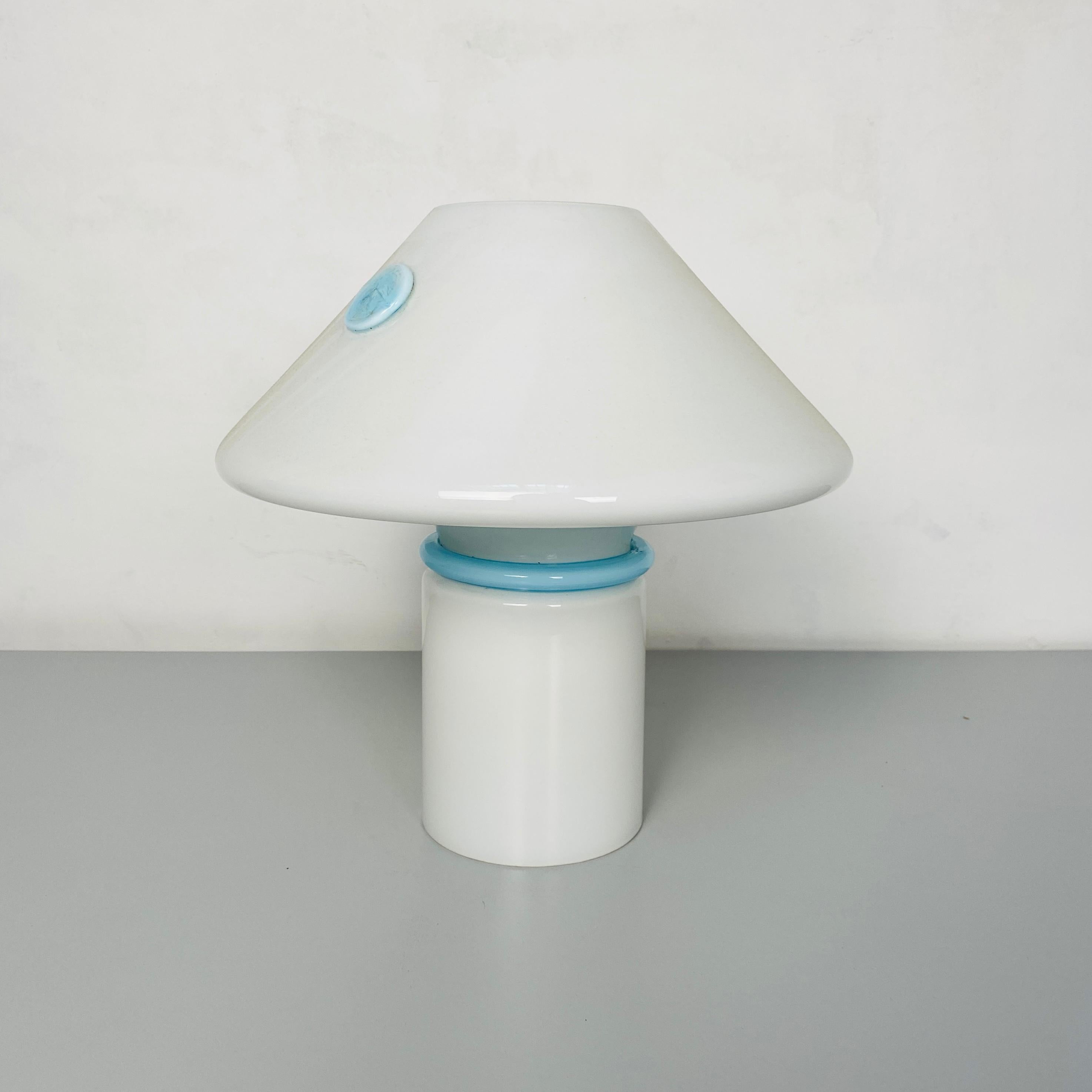 Lampada da tavolo in vetro di Murano con decorazioni, anni '70, Italia Mid-Century Modern In condizioni buone in vendita a MIlano, IT