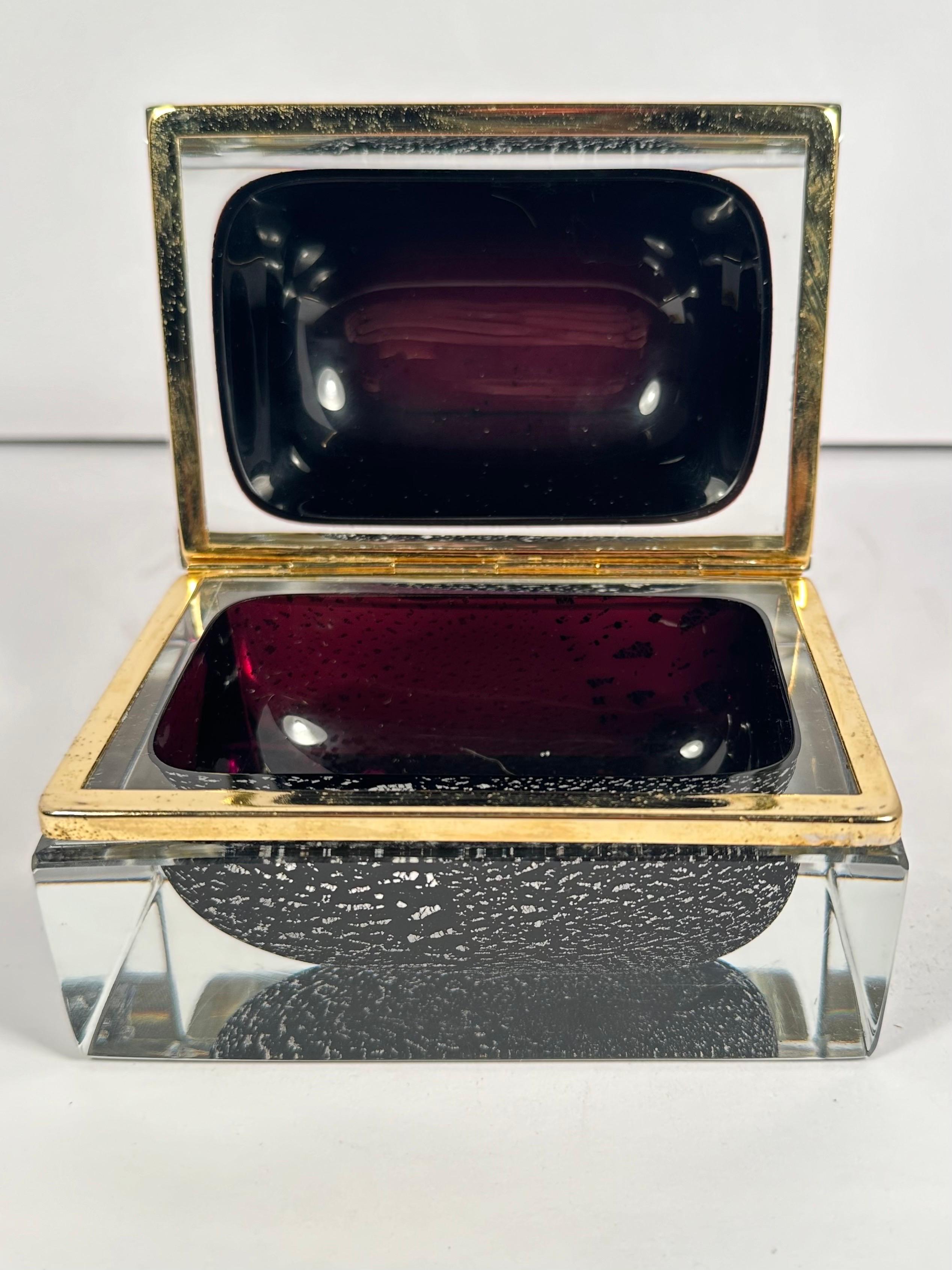Caja de baratijas italiana de cristal artístico de Murano Mandruzzato de mediados del siglo XX en Bueno estado para la venta en Englewood, NJ