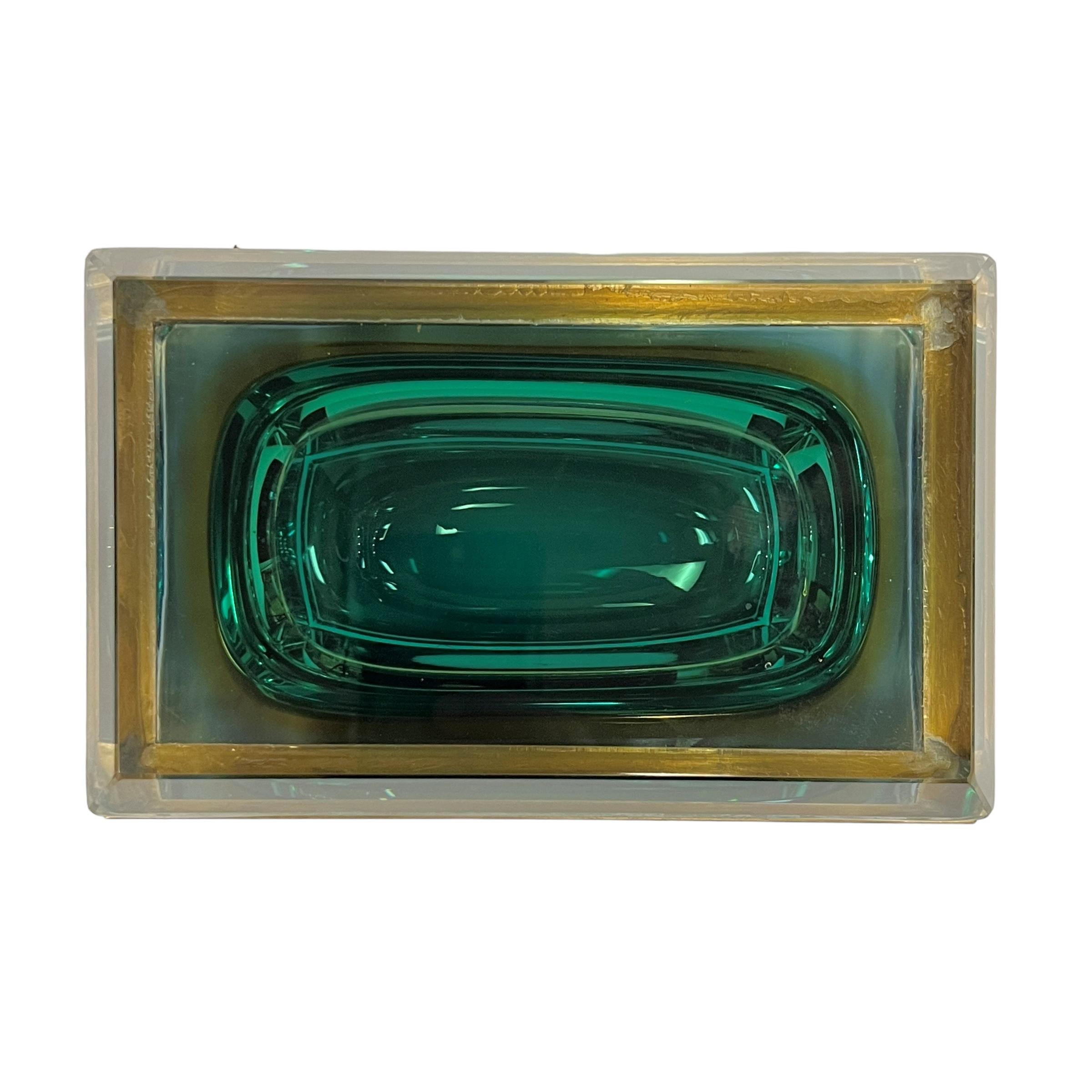 Caja de baratijas italiana de cristal artístico Murano Sommerso de mediados del siglo XX en venta 2
