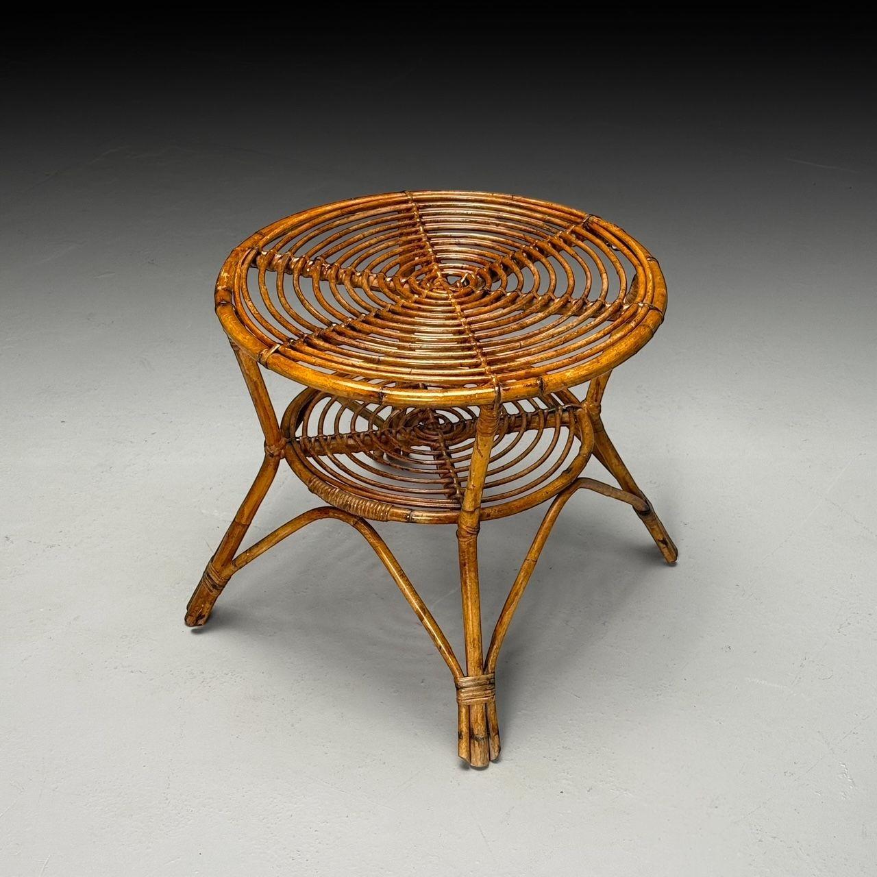 Mid-Century moderno Tavolo Occasionale Italiano Mid-Century Modern, Rattan, Bambù, Italia, anni '60 in vendita