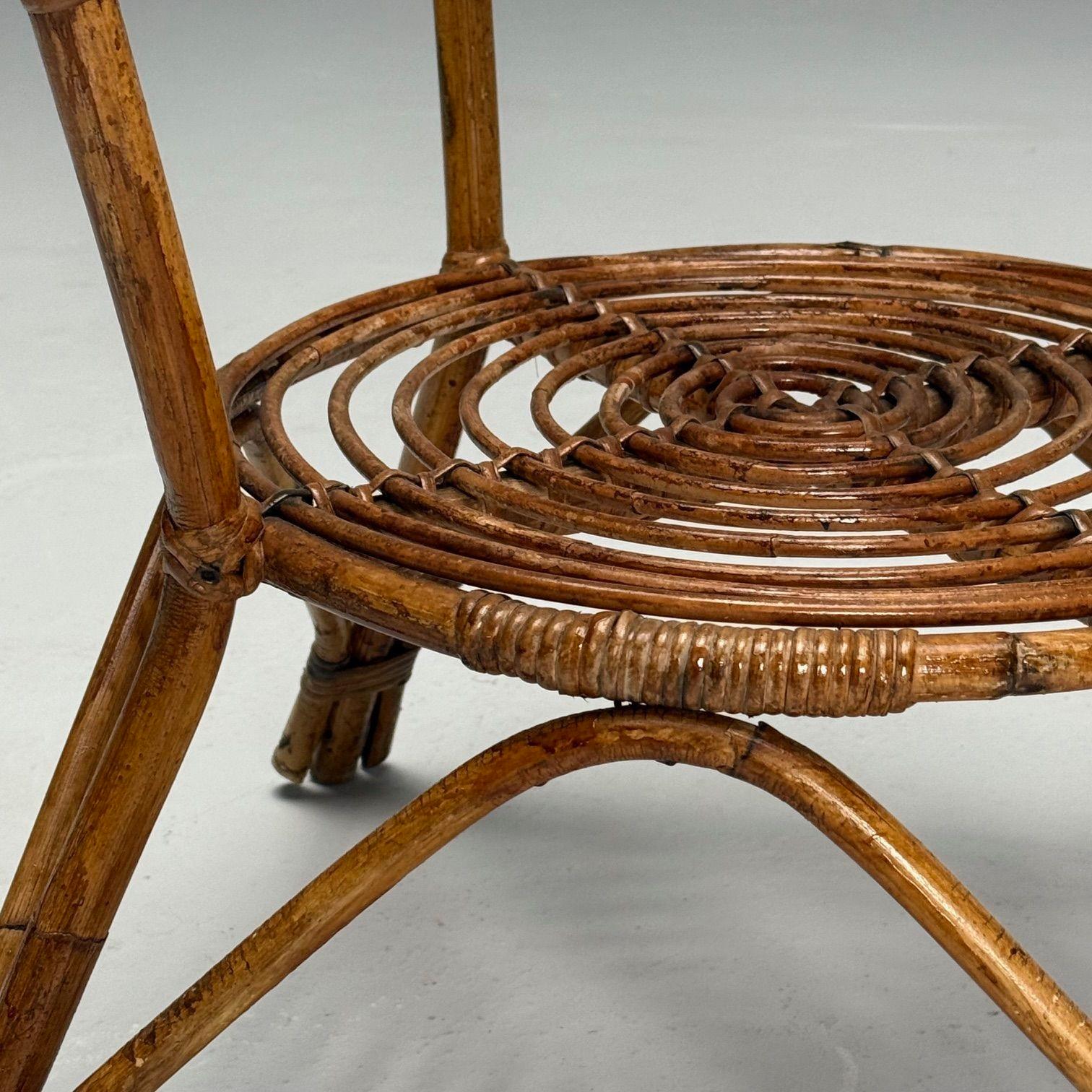 Metà XX secolo Tavolo Occasionale Italiano Mid-Century Modern, Rattan, Bambù, Italia, anni '60 in vendita