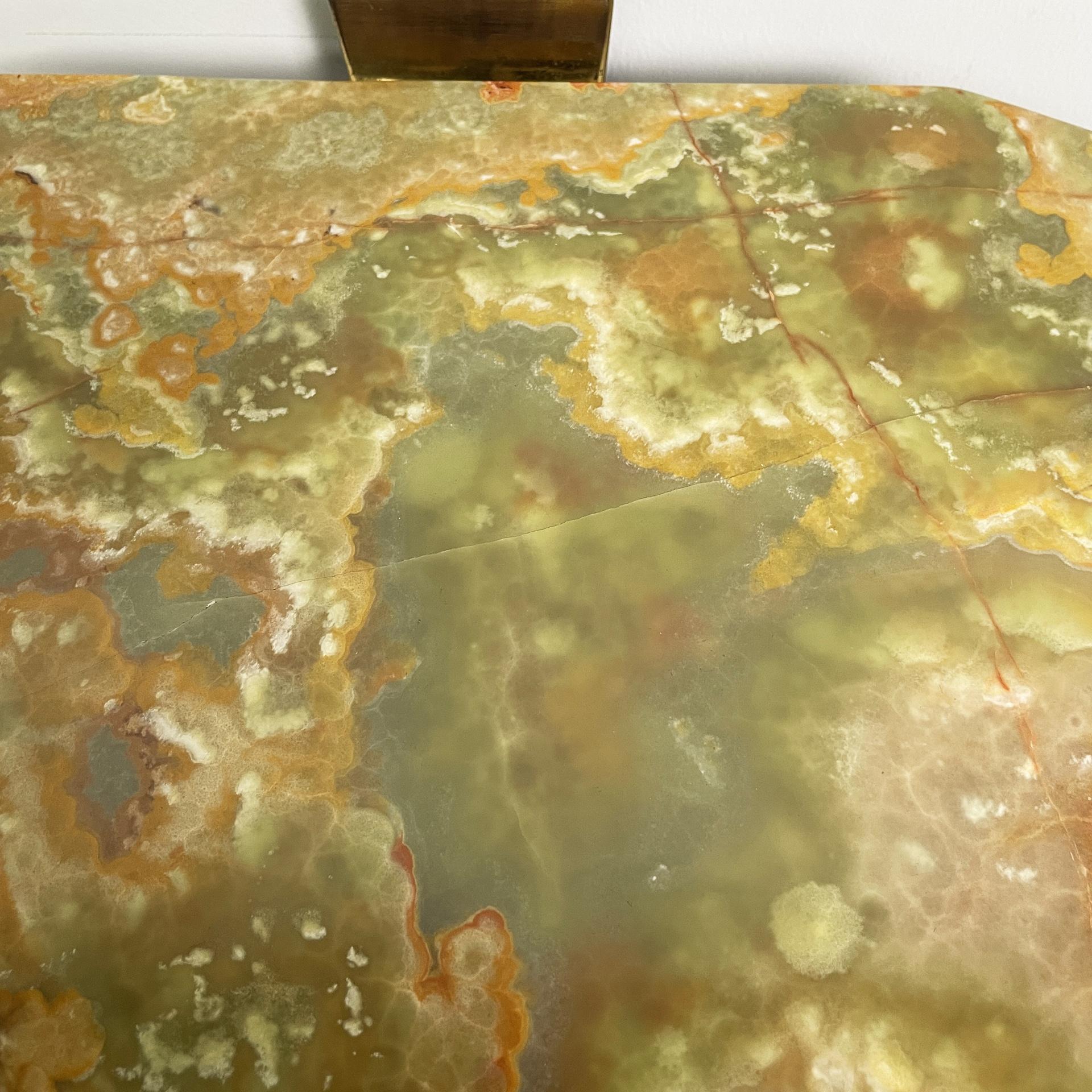 Tables de chevet italiennes mid-century modern en onyx et laiton par Azucena, années 1960. en vente 2