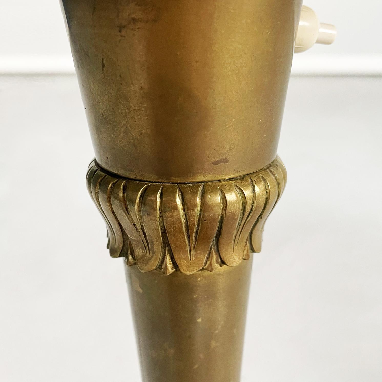 Italian Mid-Century Modern Opaline Glass and Brass Table Lamp, 1960s 5