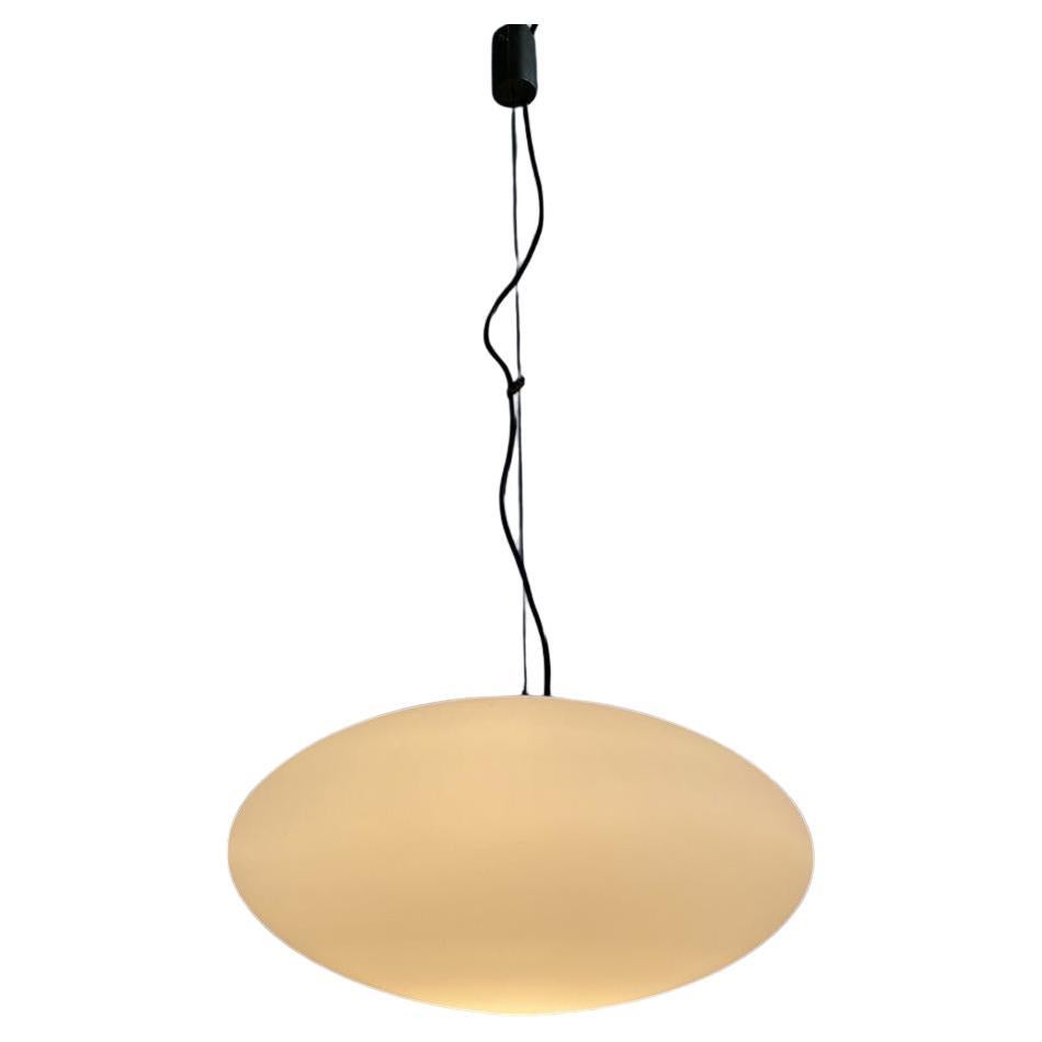 Lámpara de techo italiana de mediados de siglo 1104 de cristal opalino para Stilnovo, años 60