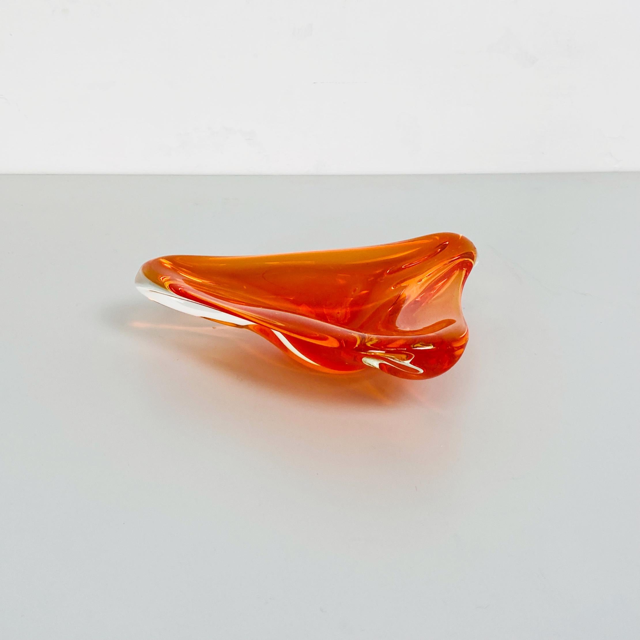 Italian Mid-Century Modern Orange Murano Glass Ashtray, 1970s In Good Condition In MIlano, IT