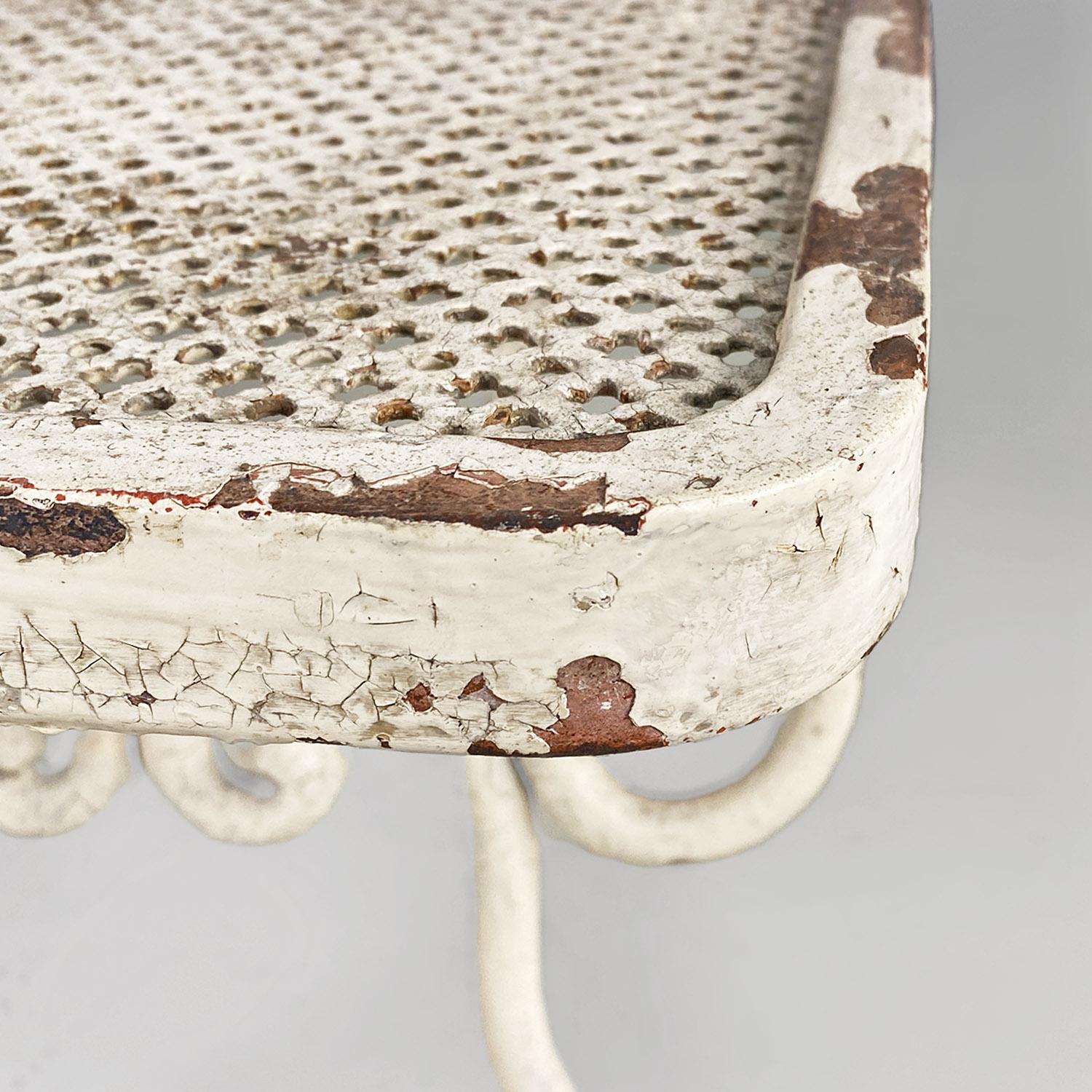 Banc d'extérieur italien en fer forgé micro-perforé de style moderne du milieu du siècle dernier, années 1950. en vente 4