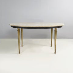 Italian mid-century modern Oval coffee table in light marble and brass, 1950s