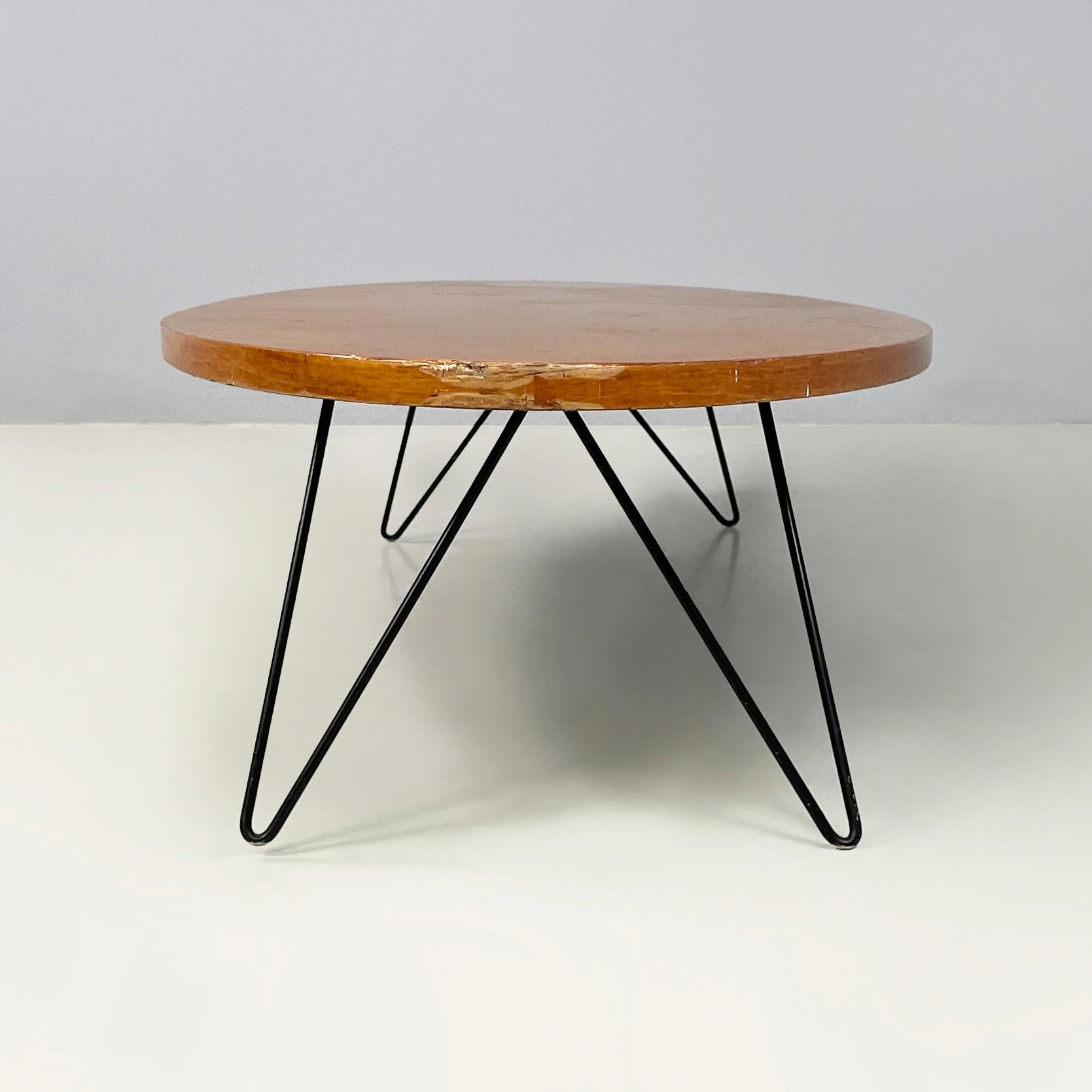 Mid-Century Modern Italian mid-century modern Oval coffee table in wood and black metal, 1960s For Sale