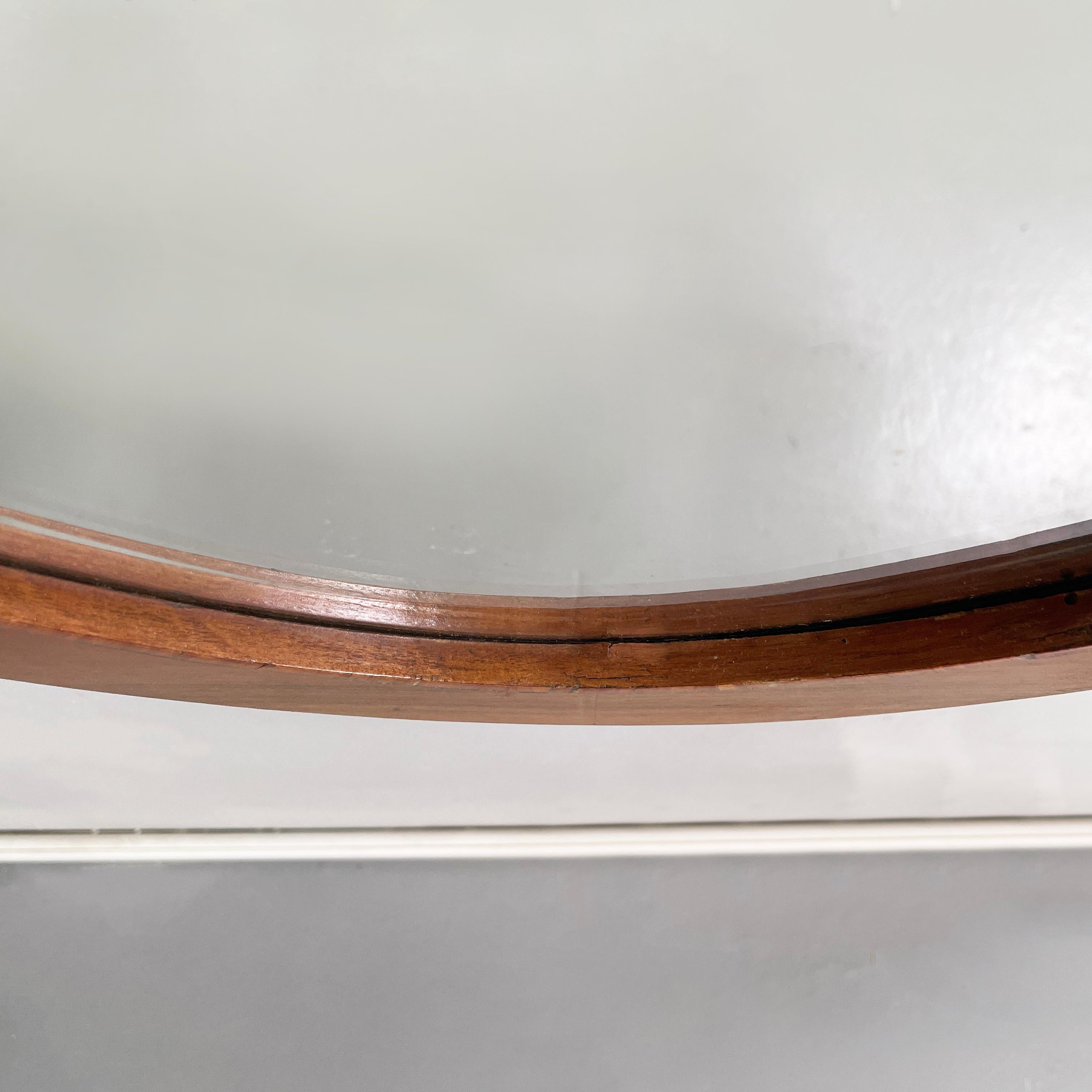 Miroir mural ovale avec cadre en bois, Italie, milieu du siècle dernier, années 1960 en vente 4