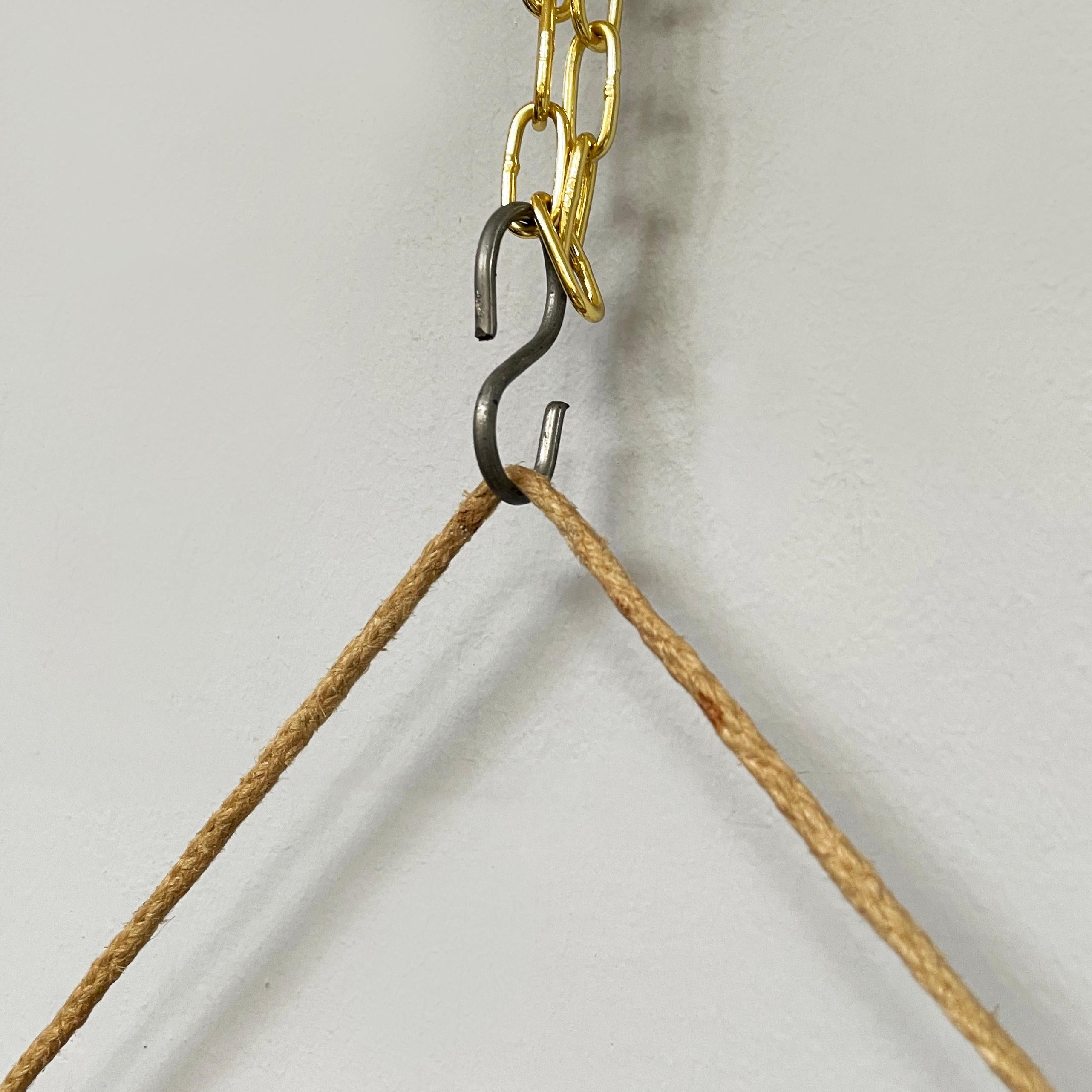 Italian mid-century modern Oval wall mirror in wood and rope, 1960s For Sale 6