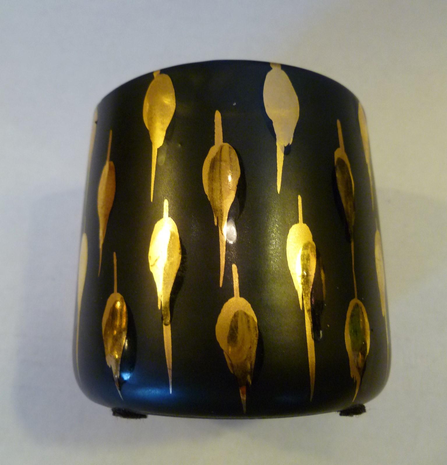Italian Mid-Century Modern Pair of Black and Gold Pottery Vessels In Good Condition In Miami, FL