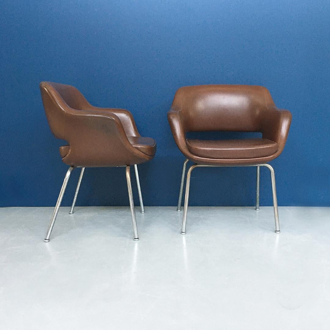 Steel Italian Mid-Century Modern Pair of Brown Leather Armchair by Cassina, 1970s