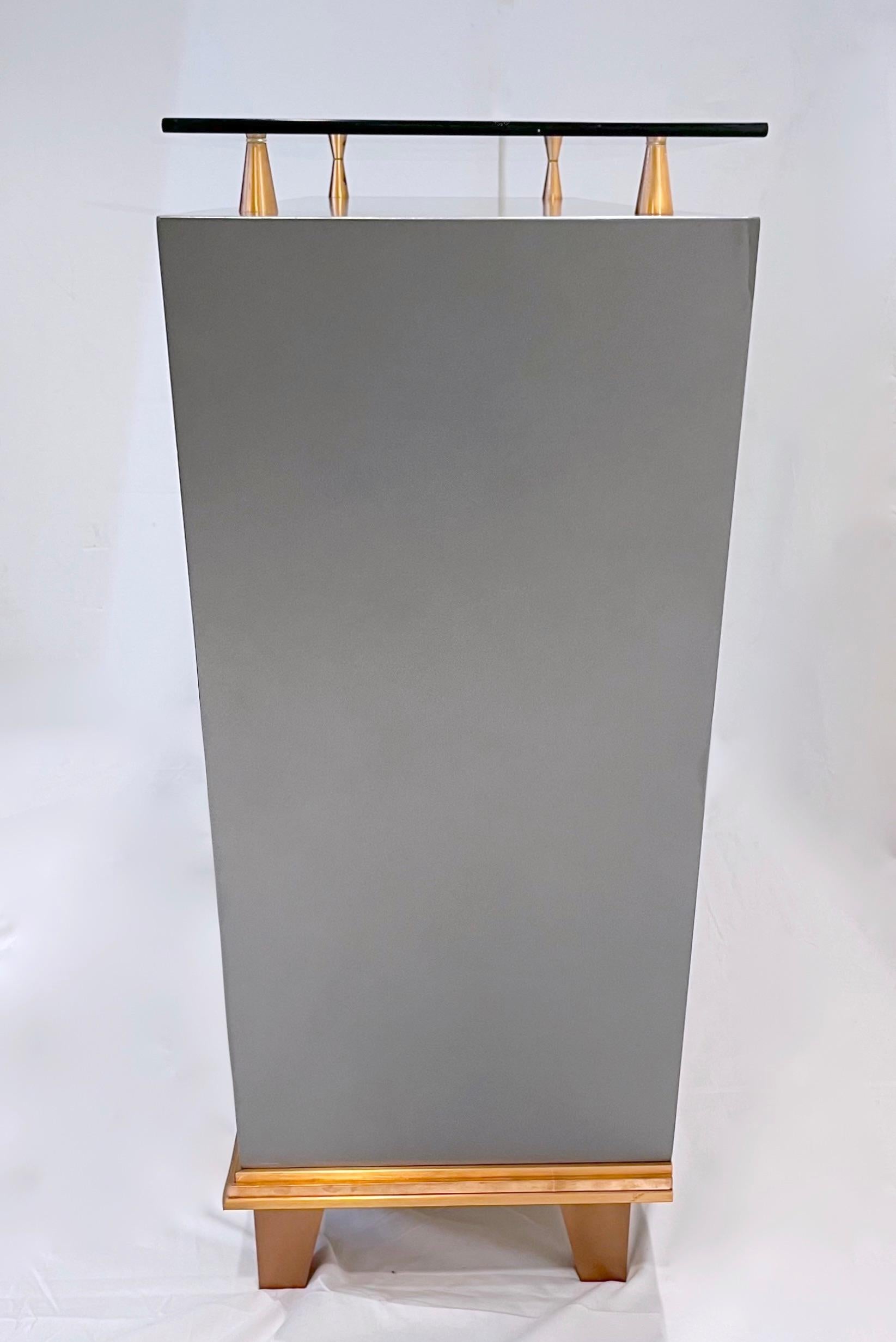 Italienisches Sideboard-Paar aus Kupfer und grauem Lack von Pallucco, Moderne der Mitte des Jahrhunderts im Angebot 1