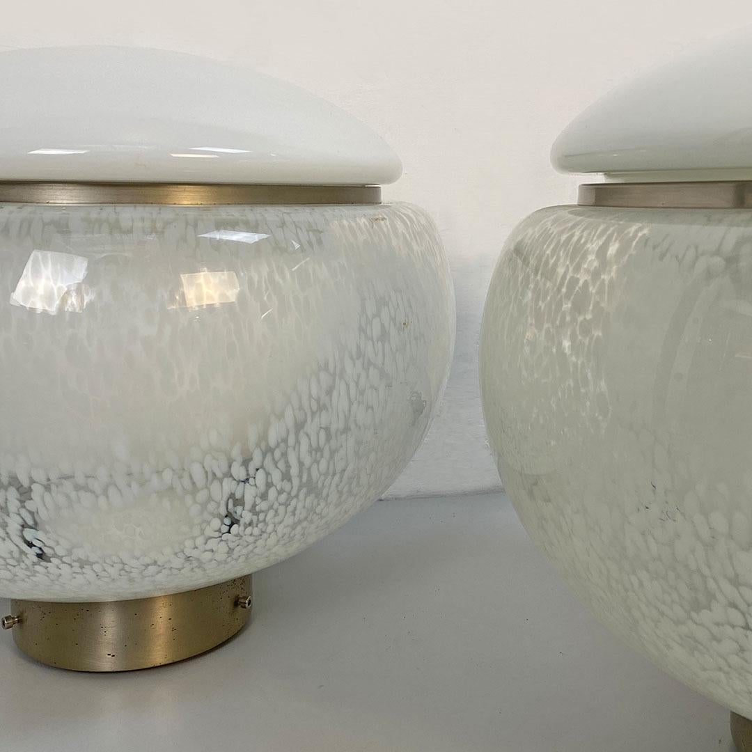 Acier Paire de lampes de bureau italiennes modernes du milieu du siècle dernier en verre de Murano et acier, années 1960 en vente