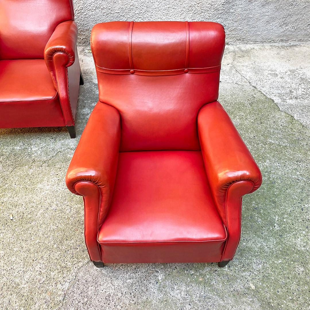 Mid-20th Century Italian Mid Century Modern Pair of Red Leather Armchairs with Armrests, 1940s For Sale