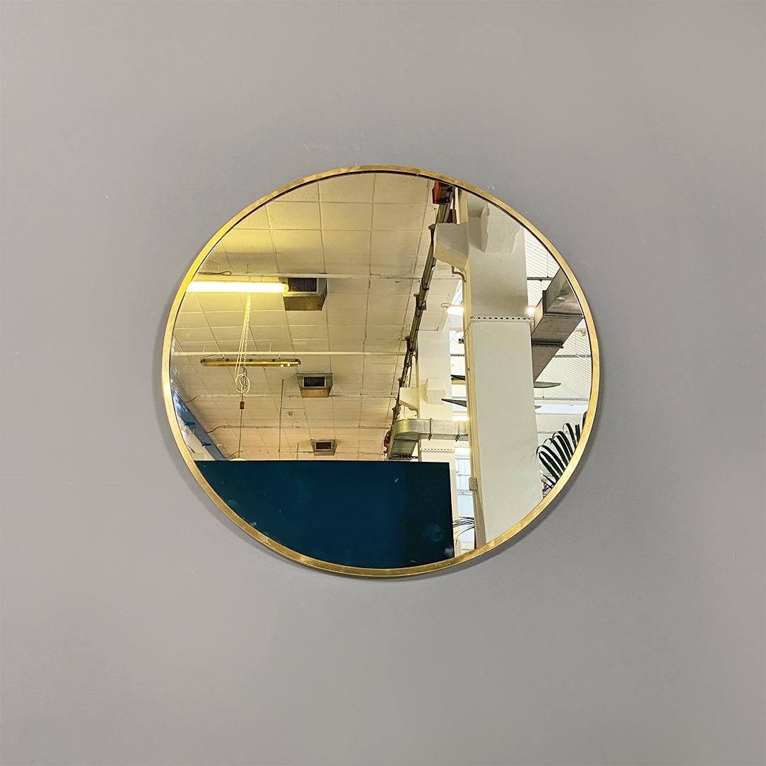 Italian Mid-Century Modern pair of round brass mirror, 1950s
Round wall mirror, with brass frame and mirror practically free of oxidation.
1950s approx.
Good conditions.
Measures in cm 3x100cm
Beautiful mirror, very elegant and large in