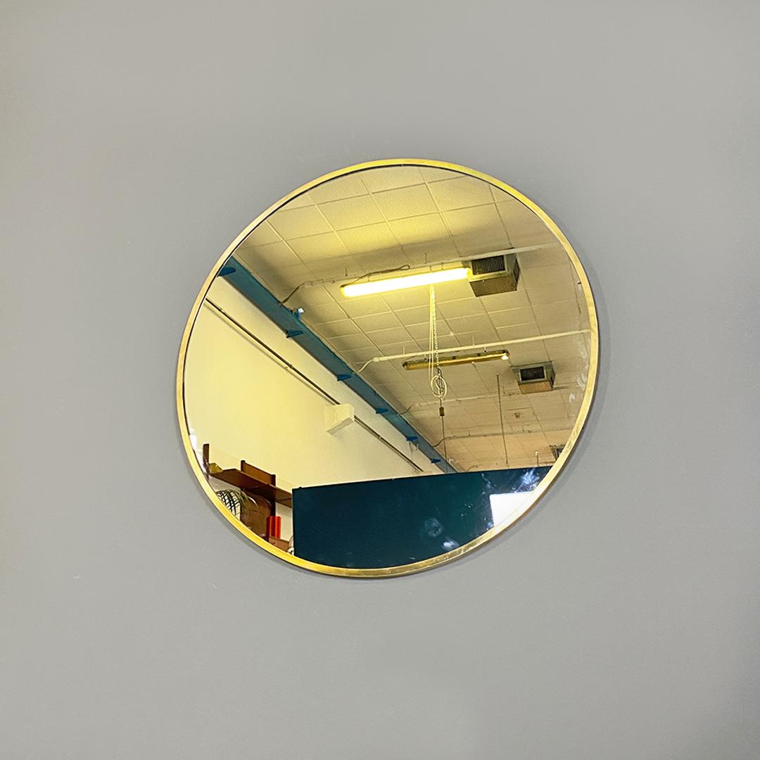 Italian Mid-Century Modern Round Brass Wall Mirror, 1950s In Good Condition In MIlano, IT