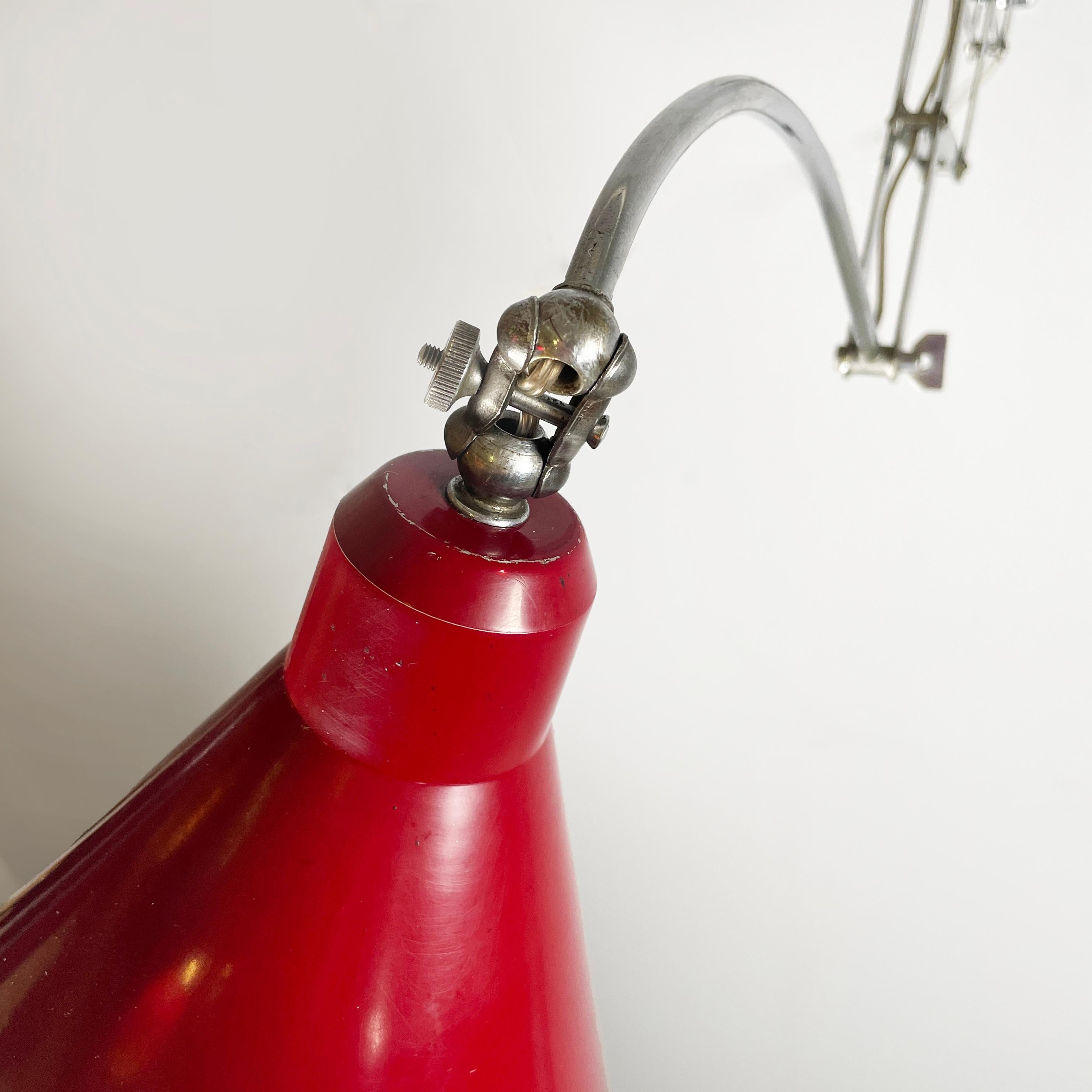 Lampada da parete Pantograph, in metallo rosso, 1960 in vendita 4