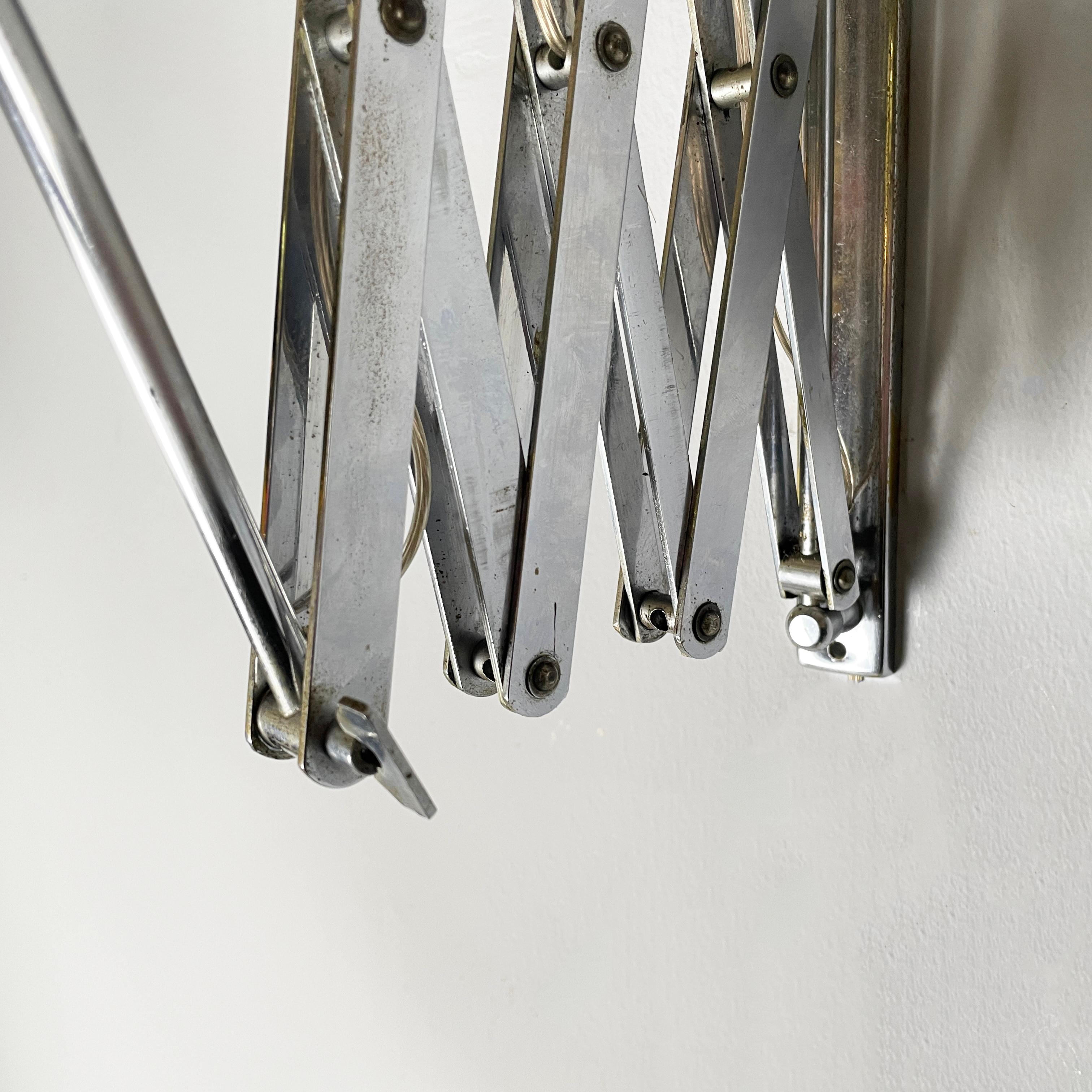 Lampada da parete Pantograph, in metallo rosso, 1960 in vendita 6