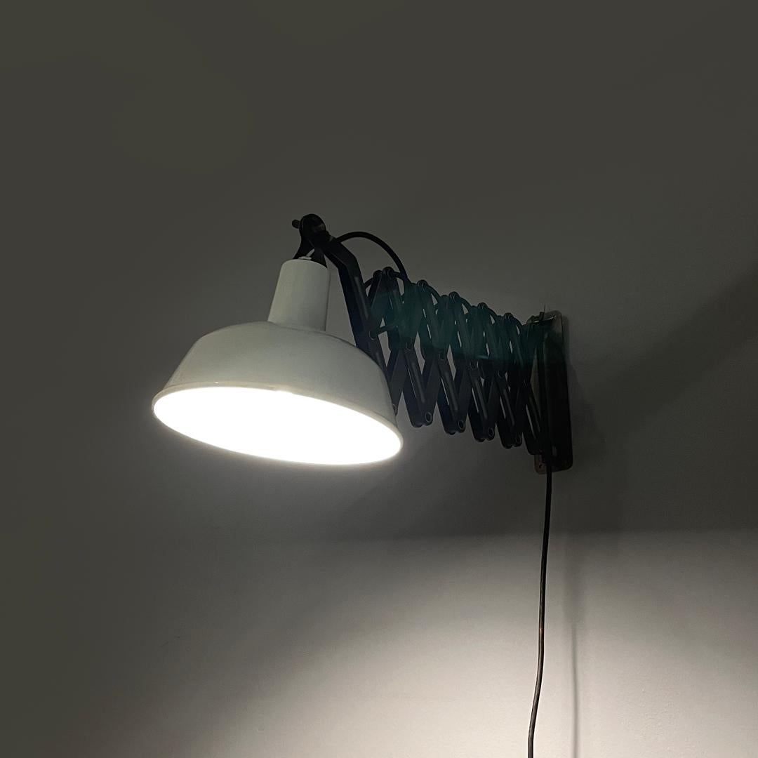 Italian mid-century modern pantograph wall lamps with white metal diffuser 1960s For Sale 1
