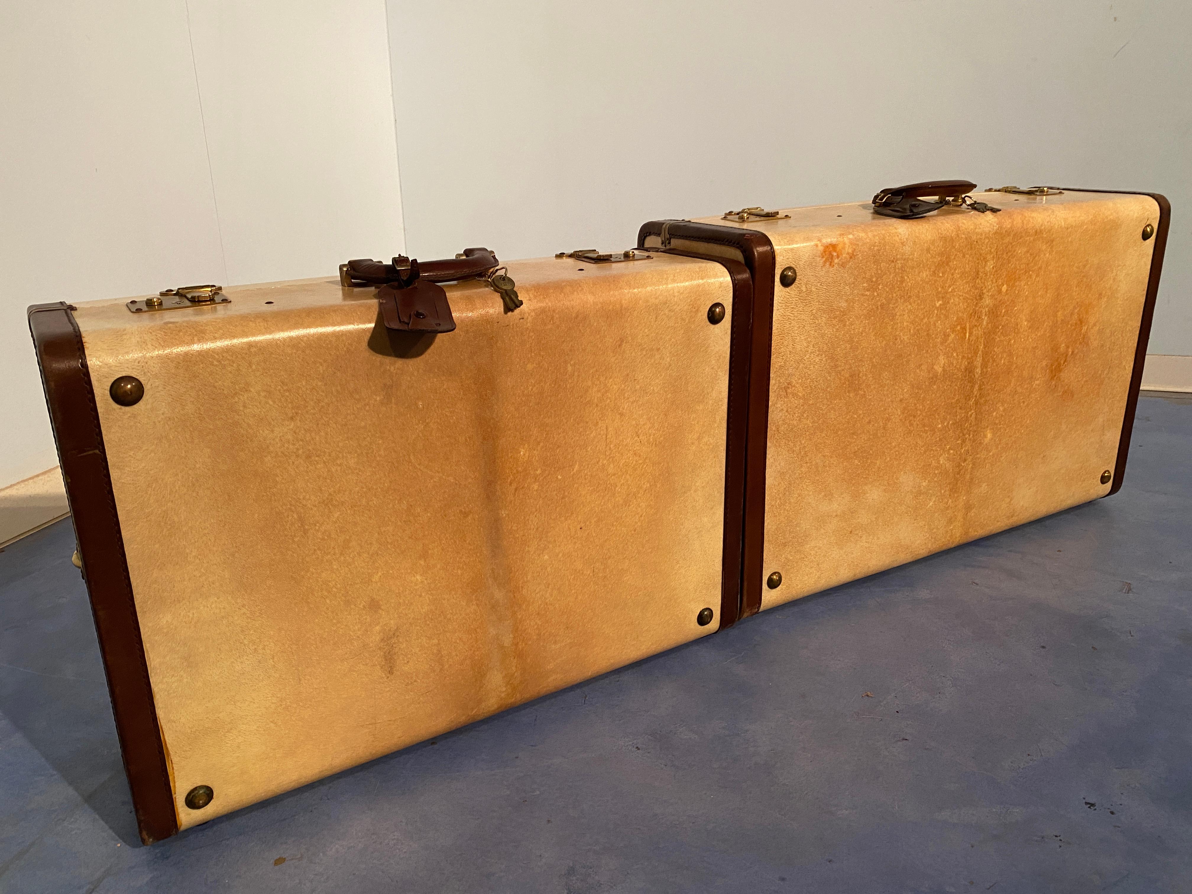 Italian Mid-Century Modern Parchment Paper Luggages or Suitcases Set of Two 1960 For Sale 7