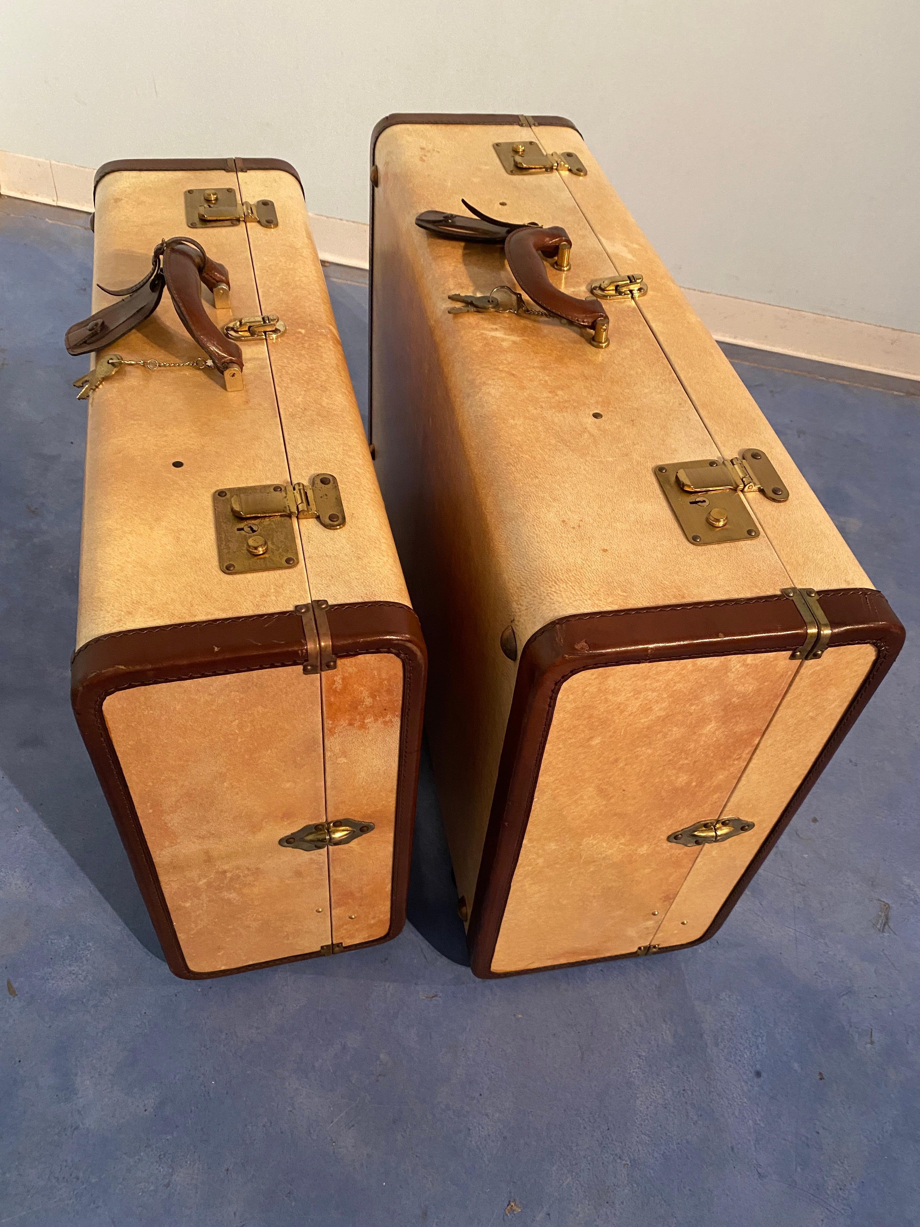Italian Mid-Century Modern Parchment Paper Luggages or Suitcases Set of Two 1960 For Sale 9