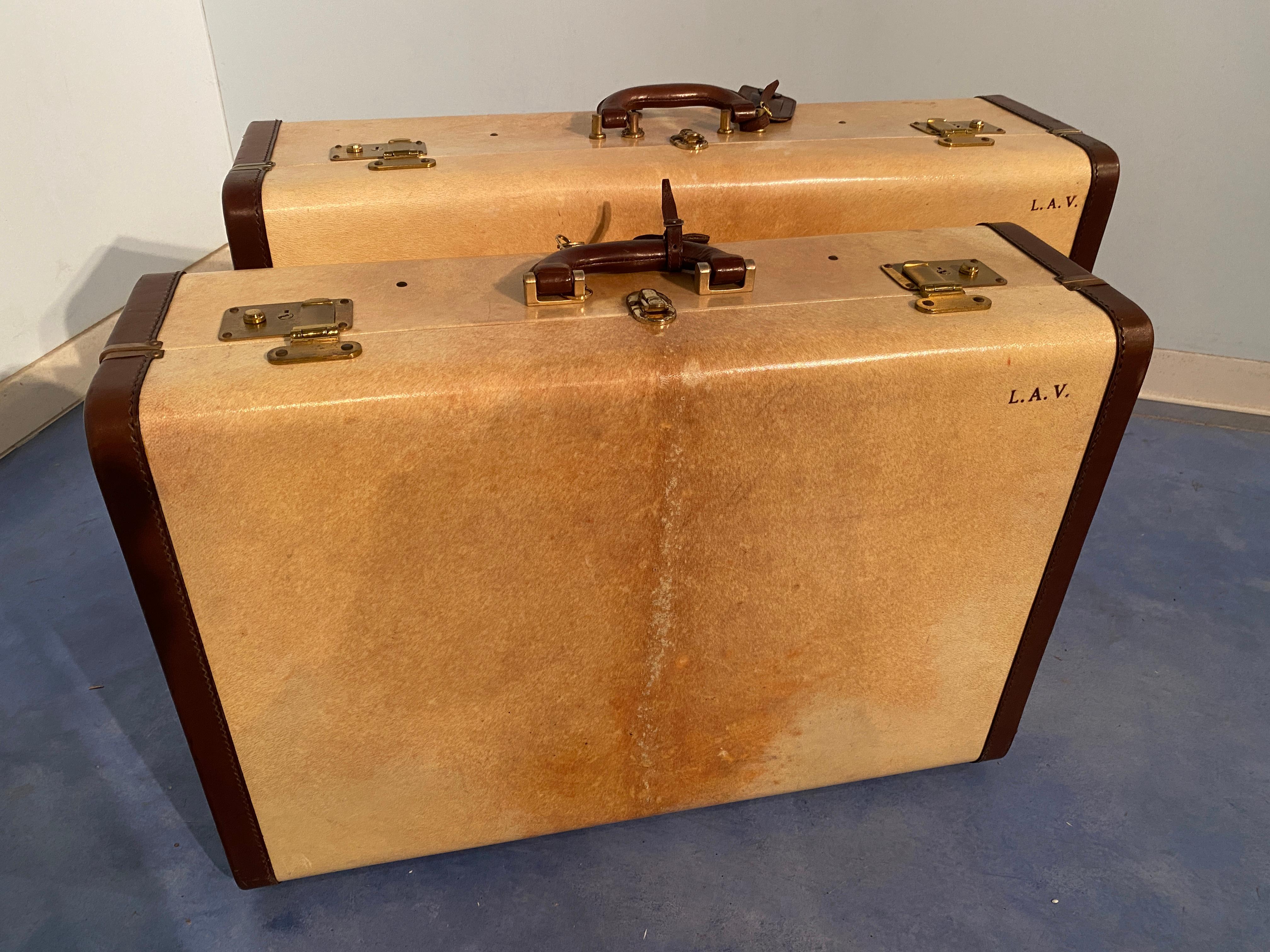Italian Mid-Century Modern Parchment Paper Luggages or Suitcases Set of Two 1960 For Sale 10