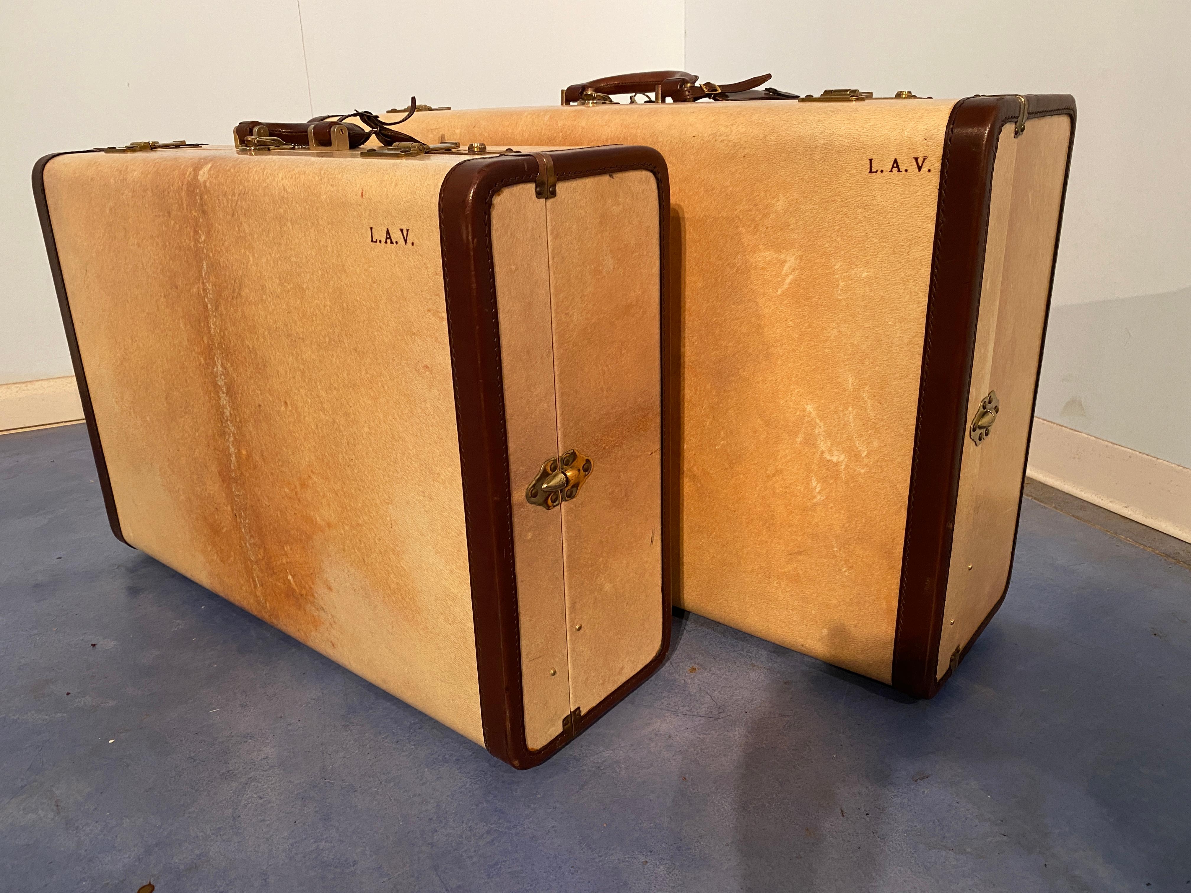Italian Mid-Century Modern Parchment Paper Luggages or Suitcases Set of Two 1960 For Sale 11