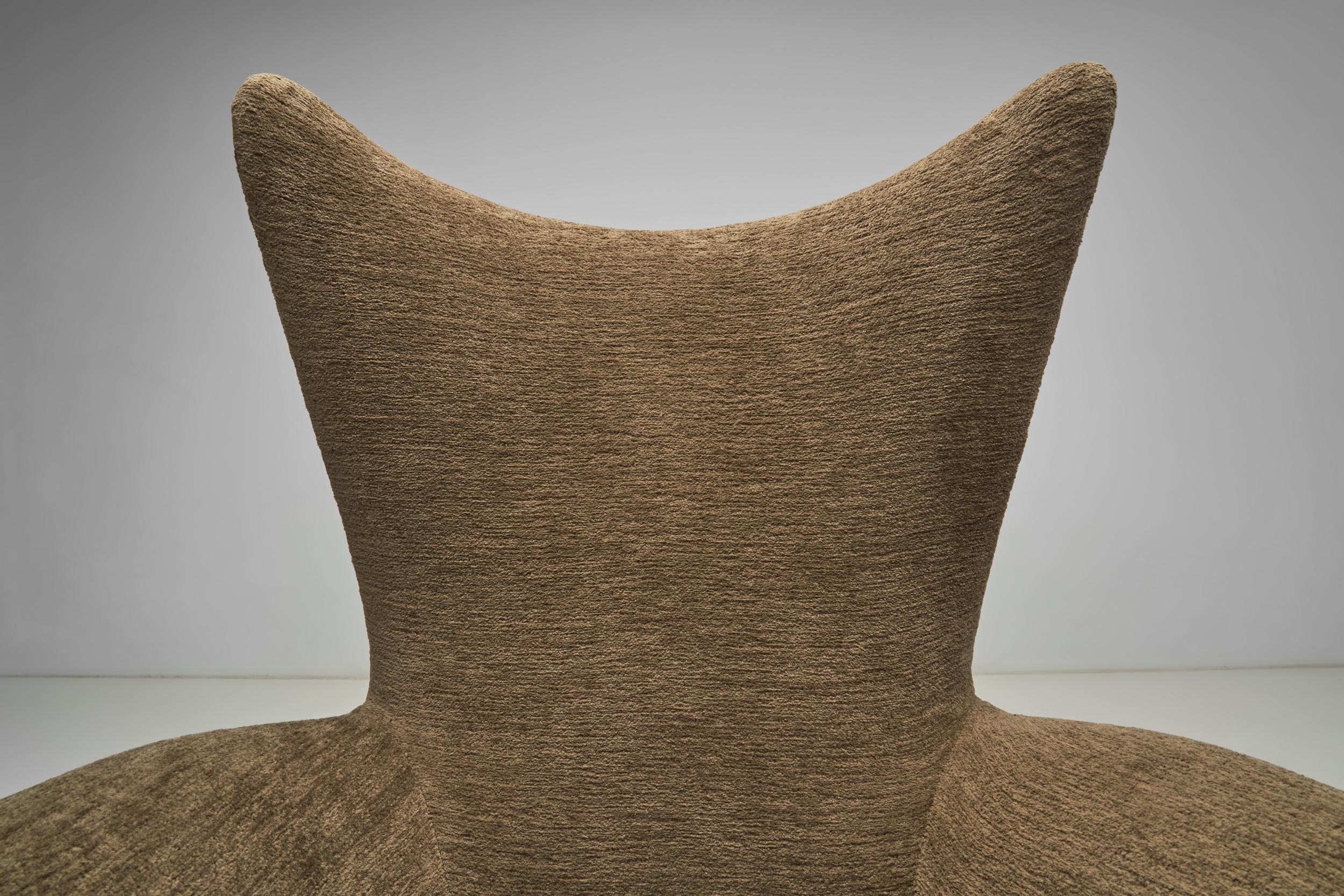 Fauteuil à dossier en forme de pointe, Italie vers 1950 en vente 5