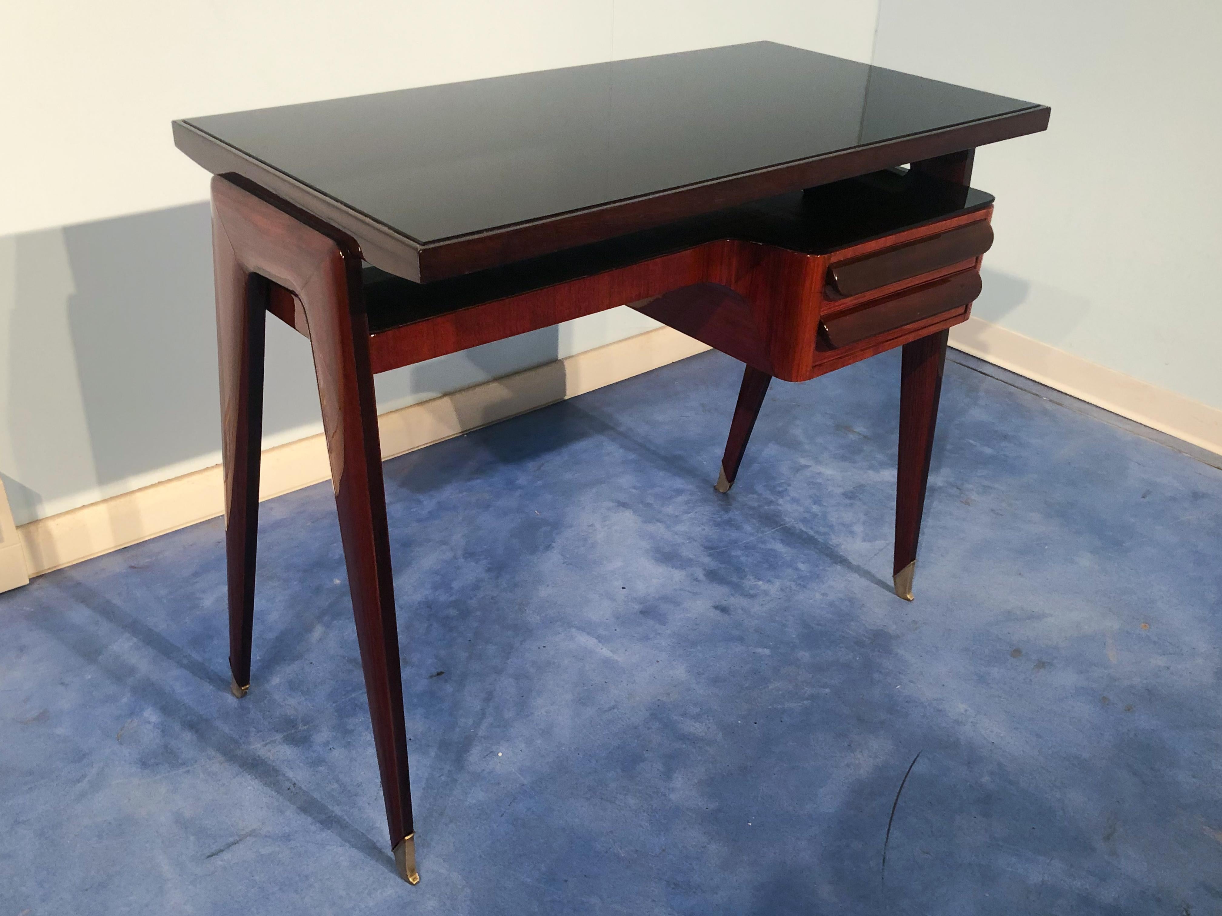 Italian Mid-Century Modern Petite Desk in Teak Designed by Vittorio Dassi, 1950s In Good Condition In Traversetolo, IT