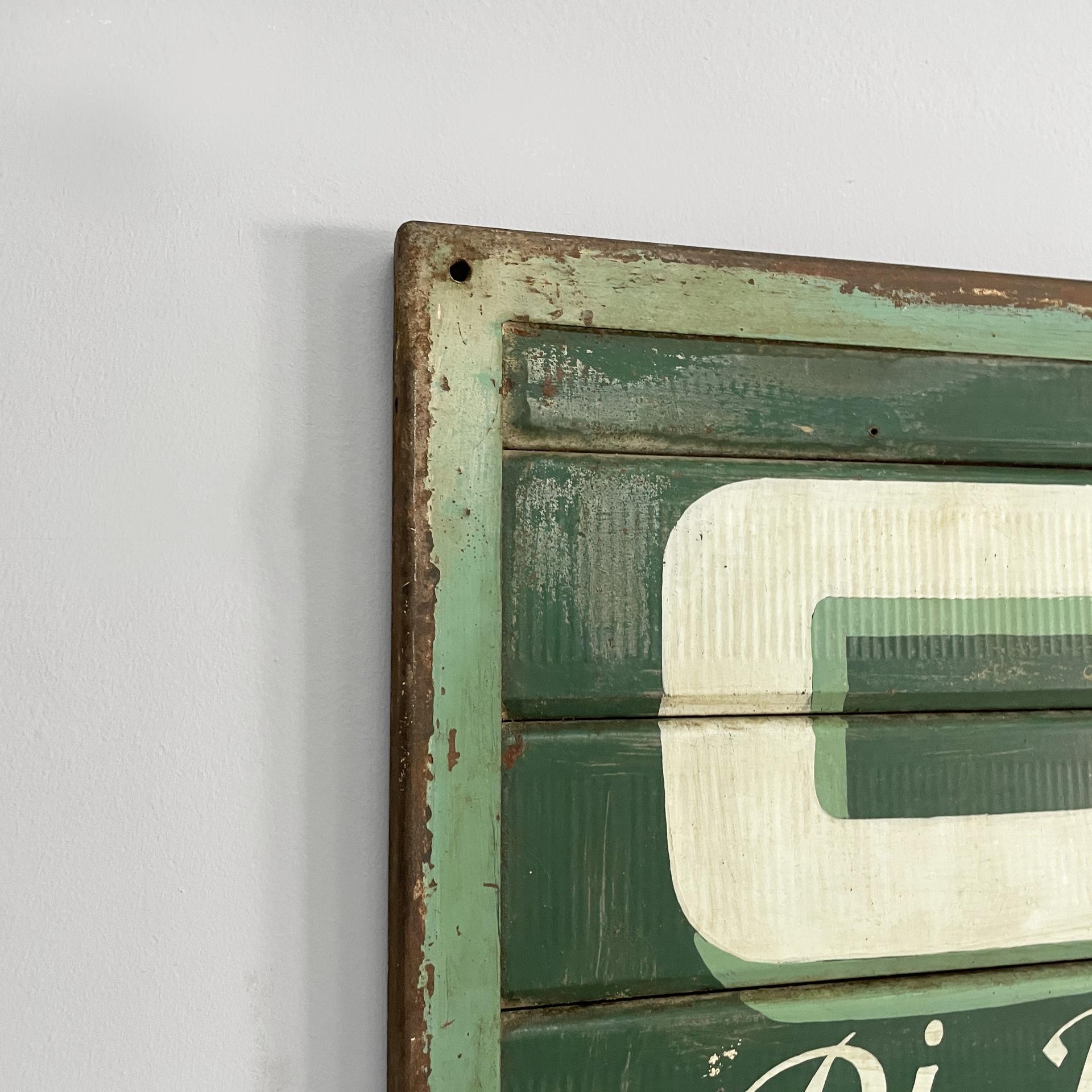 Enseigne publicitaire en métal pour le café Pierri's, Italie, milieu du siècle dernier, années 1950 État moyen à MIlano, IT