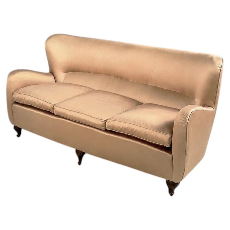 Italian mid-century modern pink beige silk sofa with original upholstery, 1940s For Sale