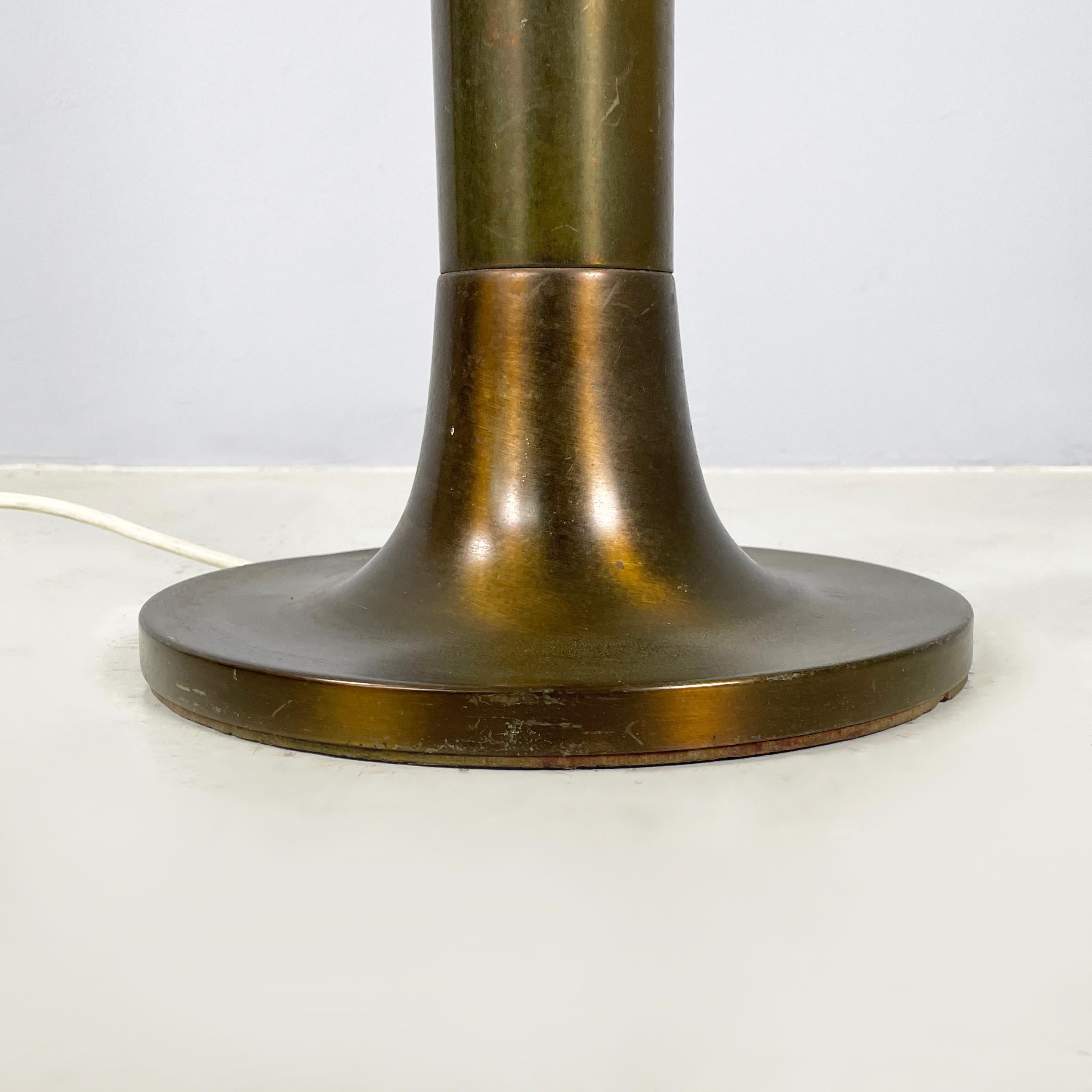 Italian mid-century modern Pink fabric bass Floor lamp Goffredo Reggiani, 1970s 6