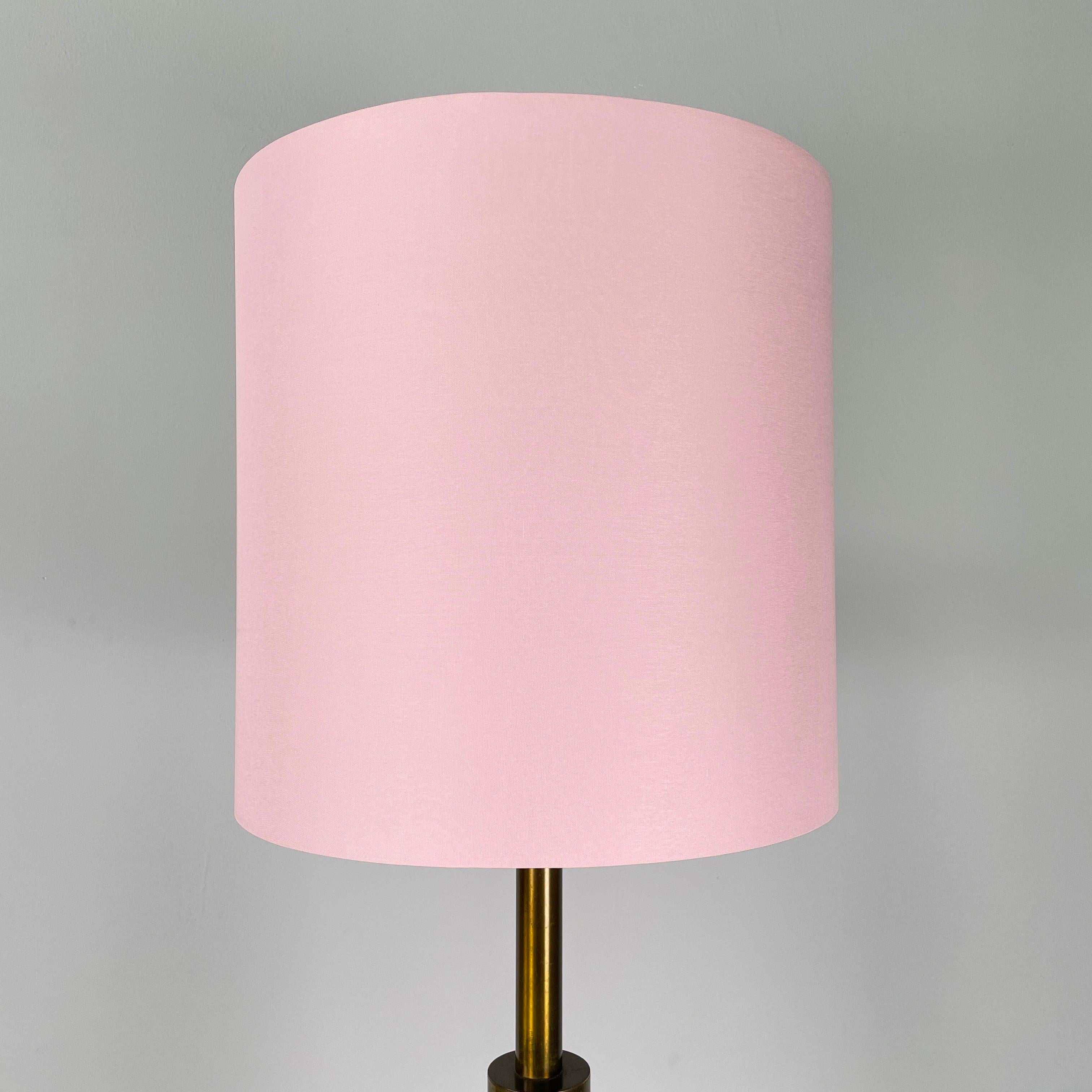 Late 20th Century Italian mid-century modern Pink fabric bass Floor lamp Goffredo Reggiani, 1970s