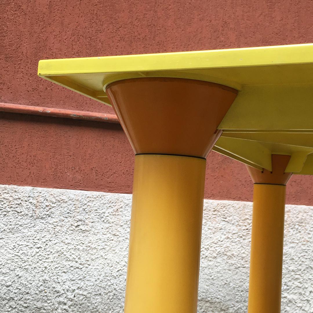 Italian Mid-Century Modern Plastic Yellow Table by Kartell, 1970s In Good Condition In MIlano, IT