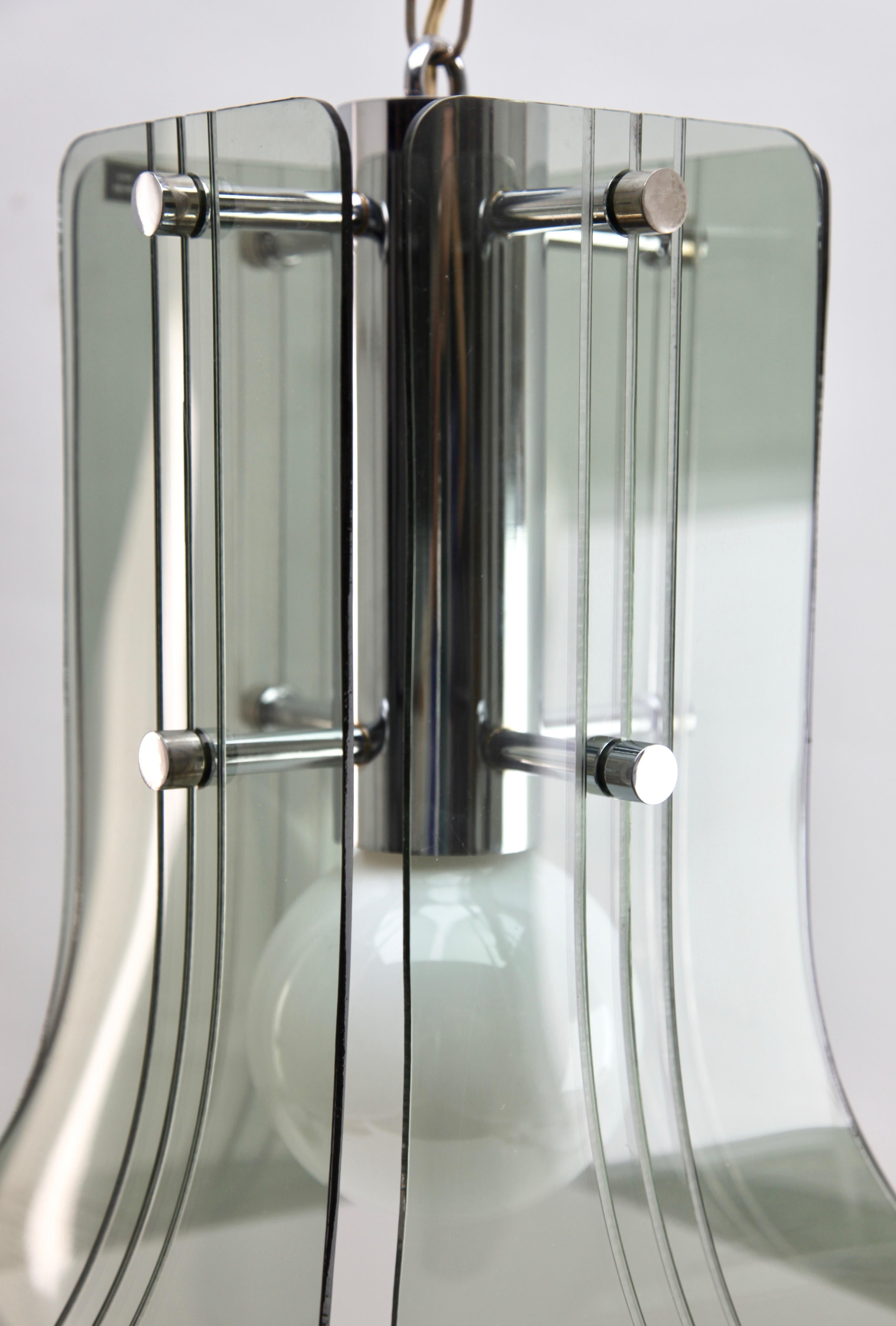 Italian Mid-Century Modern Plexs Glass Pendant/Suspension Fixture For Sale 8
