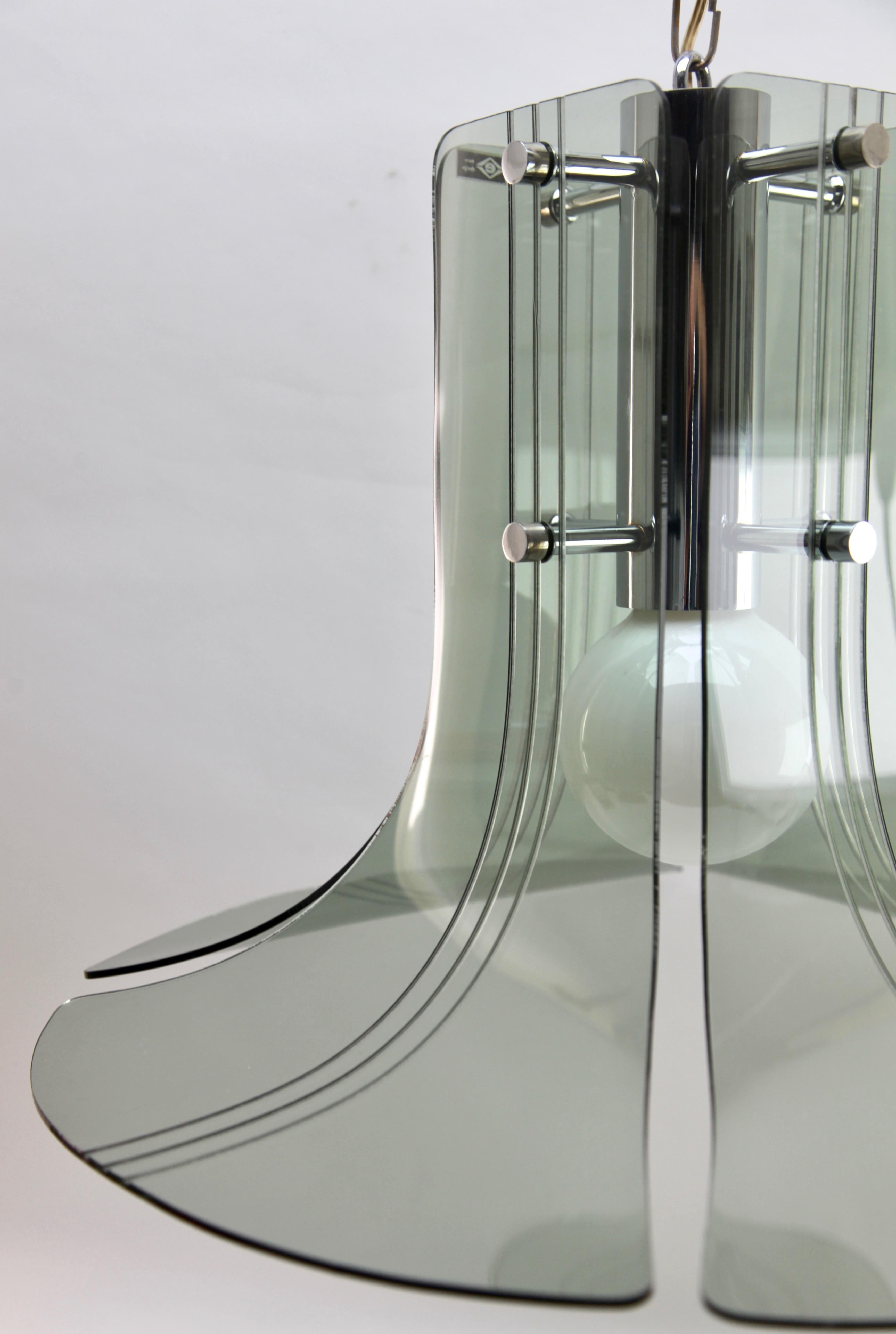 Italian Mid-Century Modern Plexs Glass Pendant/Suspension Fixture For Sale 9