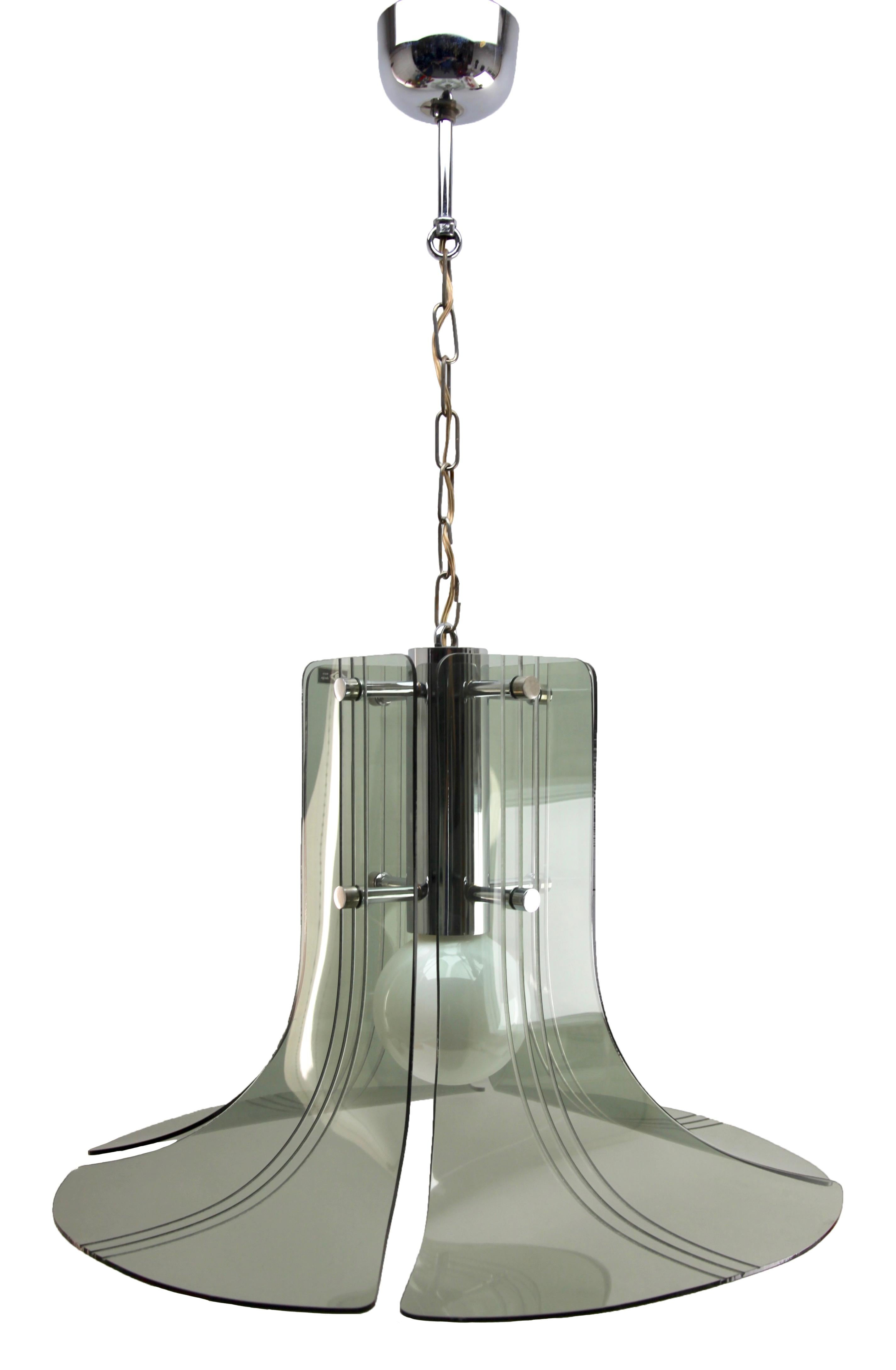 Italian in the style of Mazzega Mid-Century Modern plexs glass pendant/suspension fixture.

Size shade: Height 37 cm 14.56 inch diameter 48 cm 18.89 inch 
On an adjustable chain
As service: We can adjust the lamp height for you in advance if