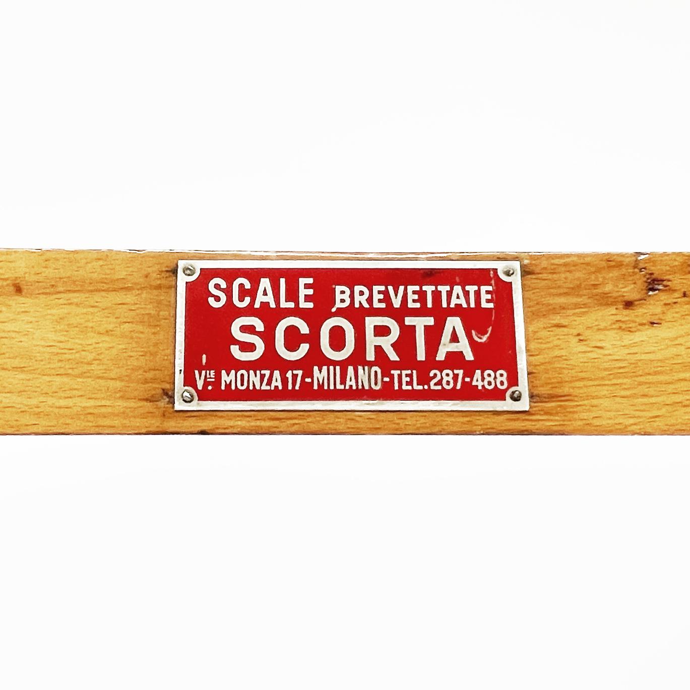 Italian Mid-Century Modern Polished Wooden Step Ladder Stair by Scorta, 1950s 4