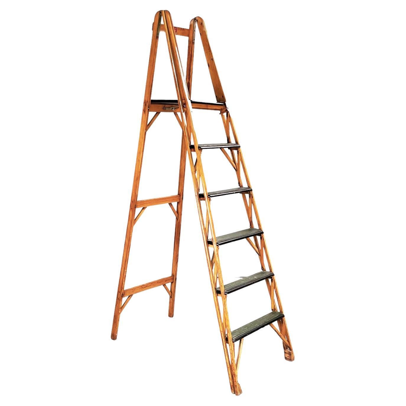 Italian Mid-Century Modern Polished Wooden Step Ladder Stair by Scorta, 1950s