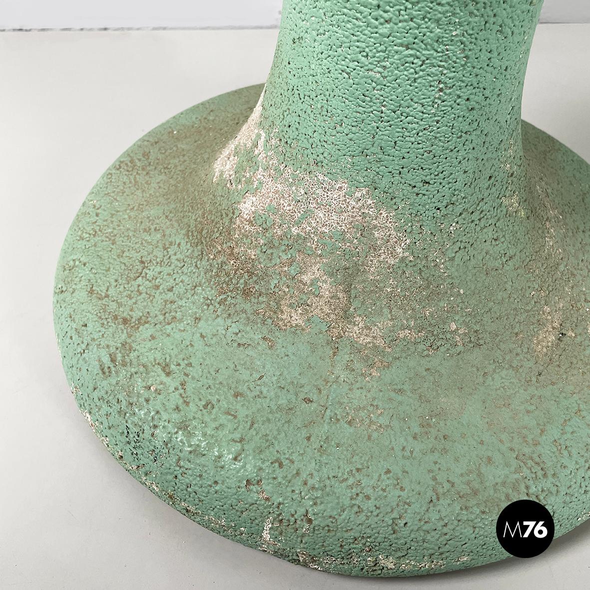 Porte-pot italien moderne du milieu du siècle en béton vert d'eau, années 1950 en vente 6