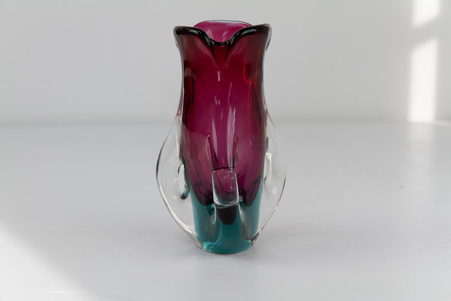 Italienische Vase aus lila und grünem Murano-Glas aus der Mitte des Jahrhunderts, 1960er Jahre. im Angebot 5