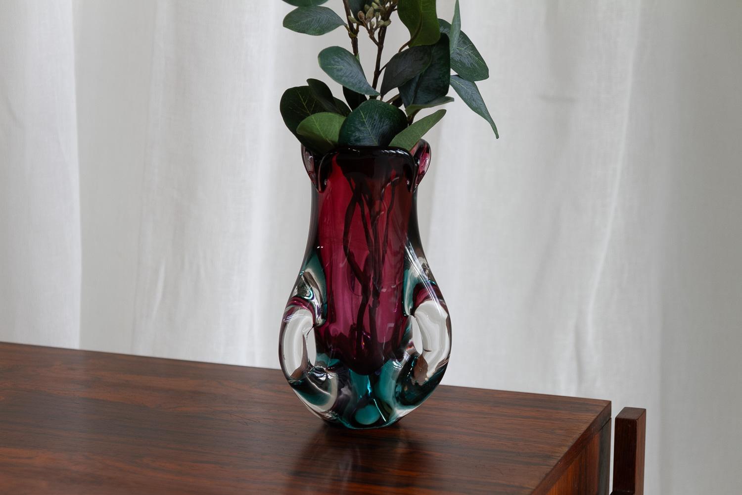 Italienische Vase aus lila und grünem Murano-Glas aus der Mitte des Jahrhunderts, 1960er Jahre. im Angebot 9