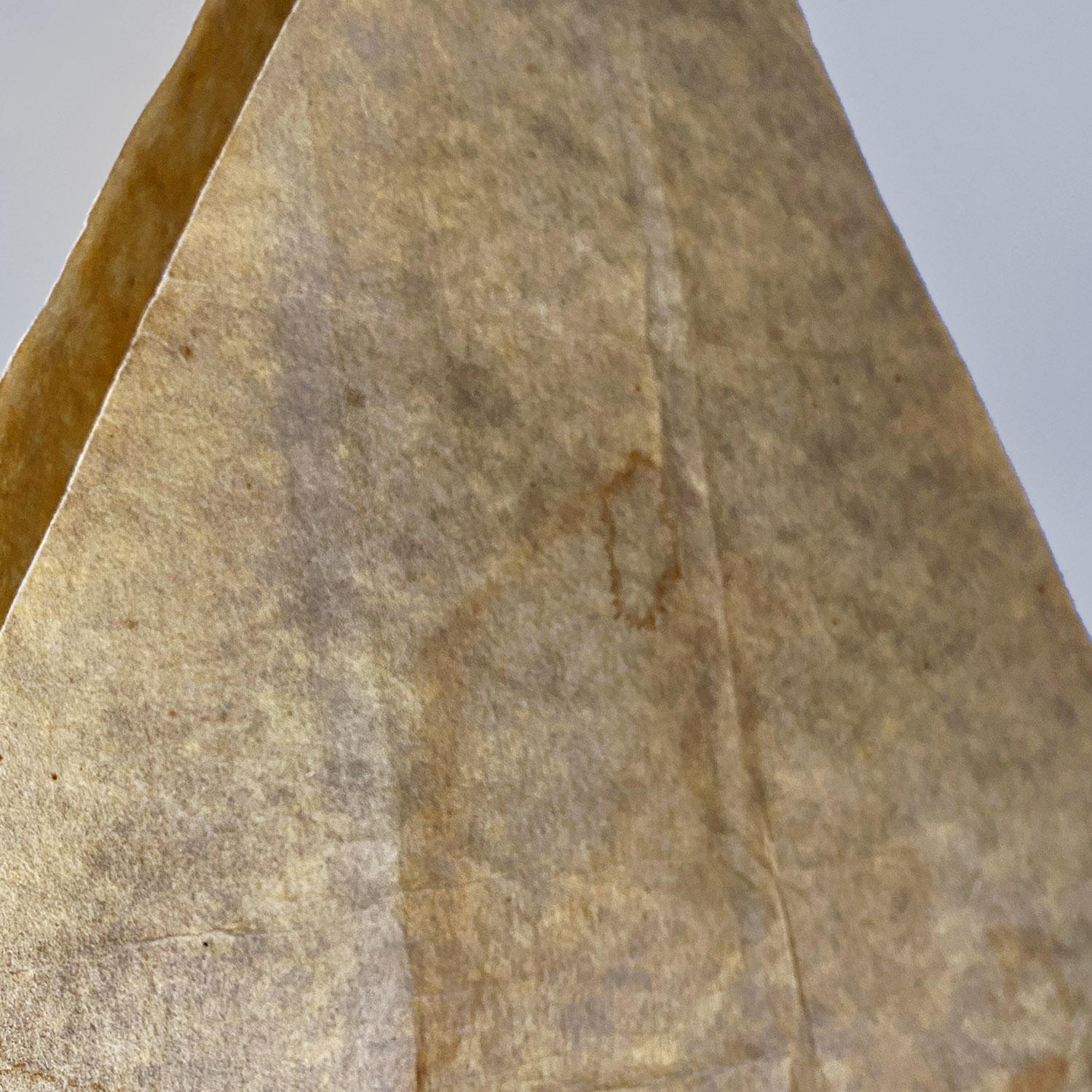 Italienischer Pyramiden-Kronleuchter aus Metall und Pergament aus der Mitte des Jahrhunderts, 1960er Jahre im Angebot 11