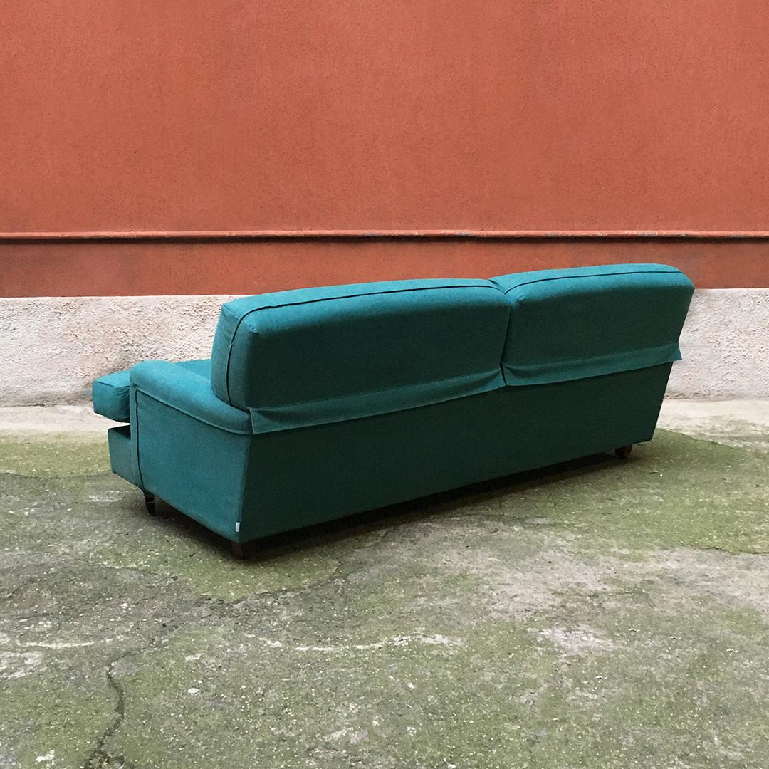 Italian Mid-Century Modern raffles sofa by Vico Magistretti for Depadova, 1988
Raffles three-seat sofa, with original blue cotton upholstery and wooden structure with front legs on wheels. Drawing by Vico Magistretti for Depadova, 1988

Very good