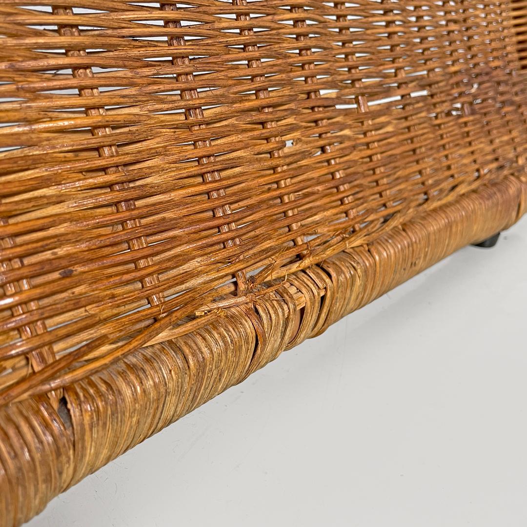 Italian mid-century modern rattan armchair P3 by Tito Agnoli for Bonacina, 1960s For Sale 11