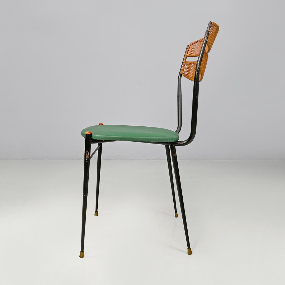Italiano Sedie italiane di metà secolo in rattan verde ecopelle nero metallo anni '60 in vendita