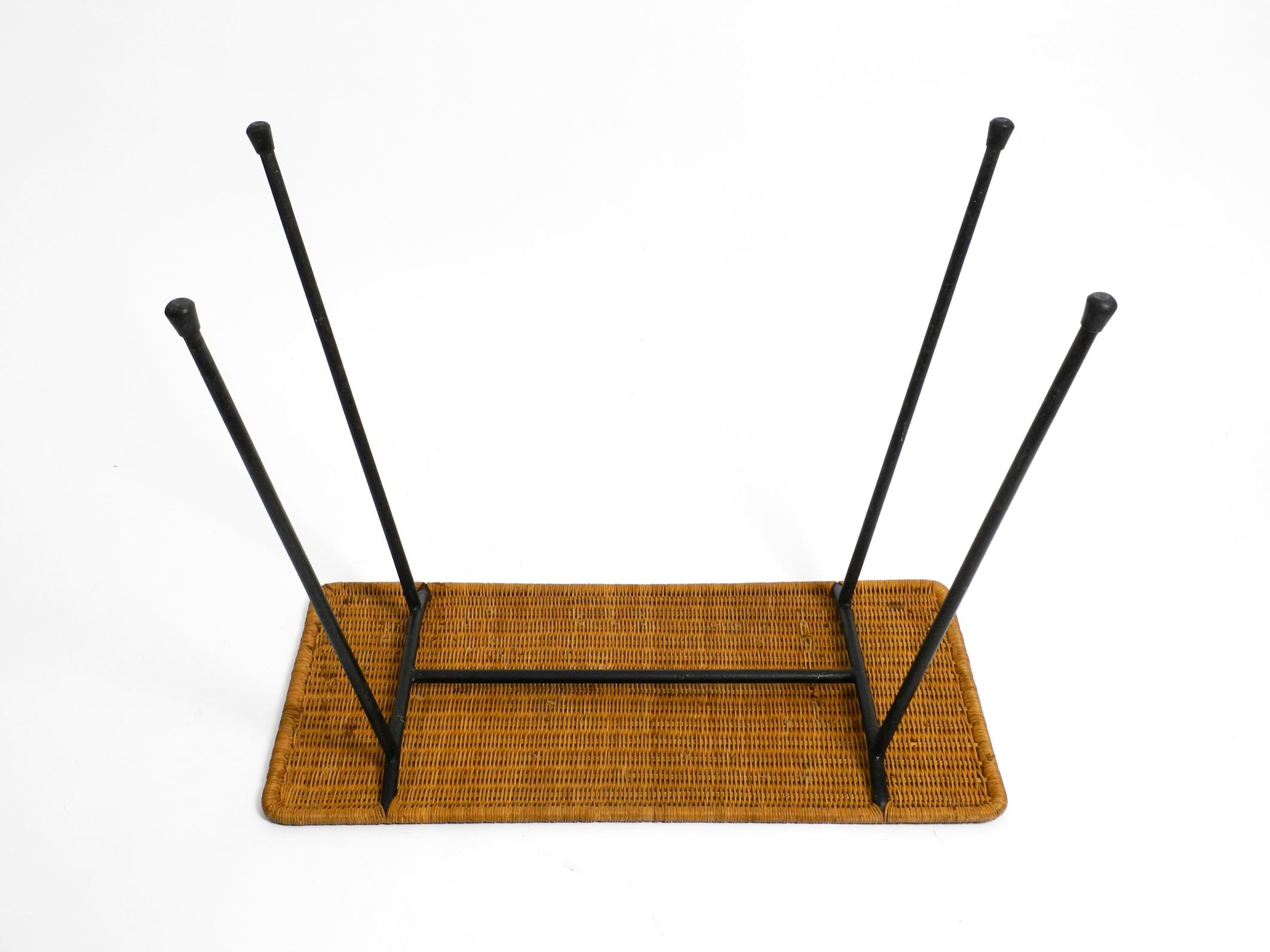 Italian Mid-Century Modern Rattan Side or Coffee Table with a Heavy Iron Frame For Sale 1